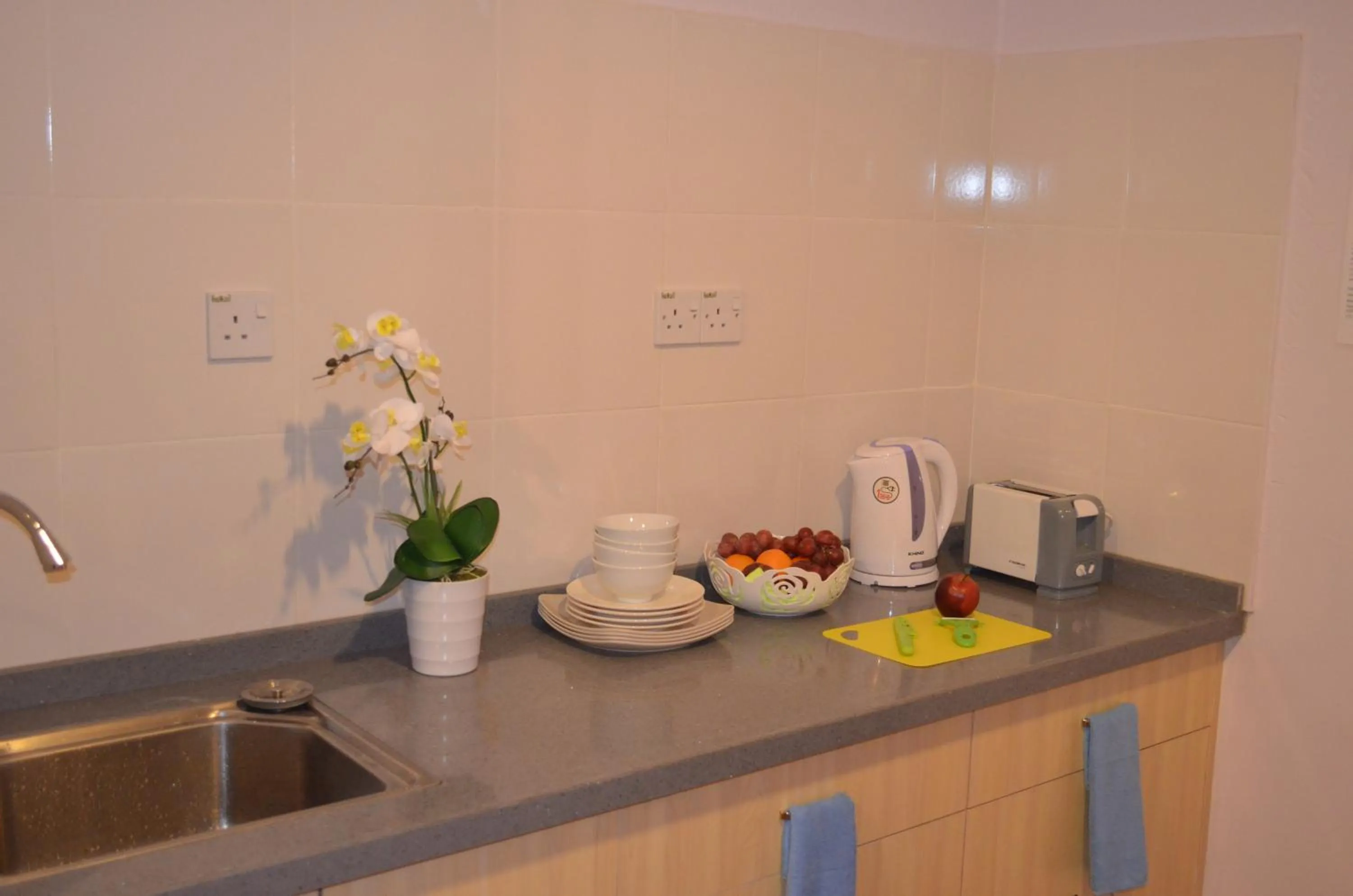 Kitchen or kitchenette in TD Mutiara Hotel Semporna