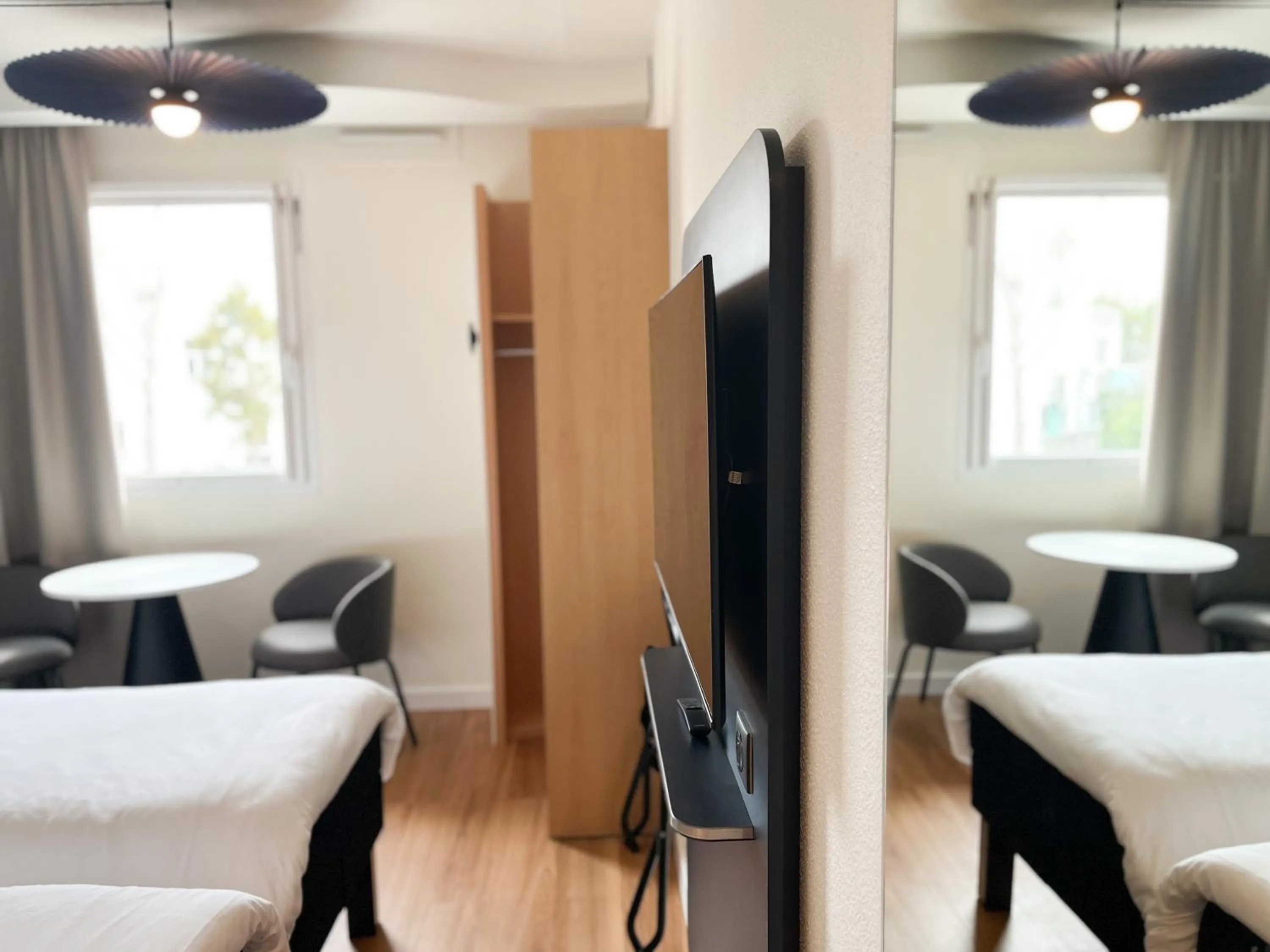 Bed in ibis Martigues Centre