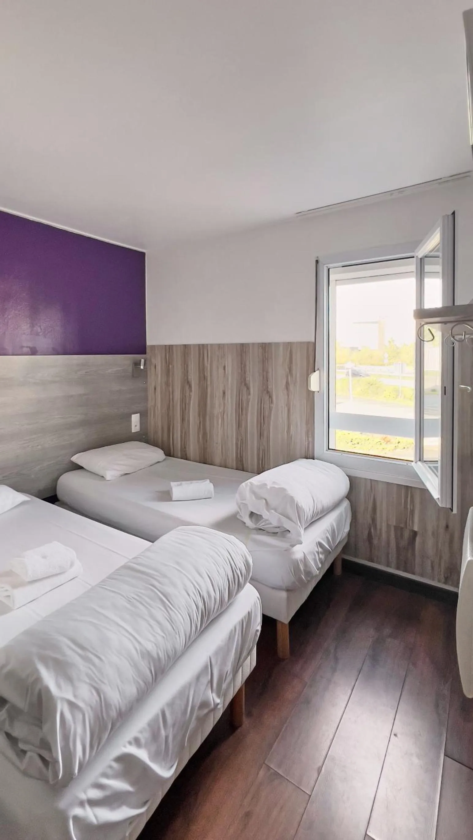 Bed in Fasthotel La Roche-sur-Yon