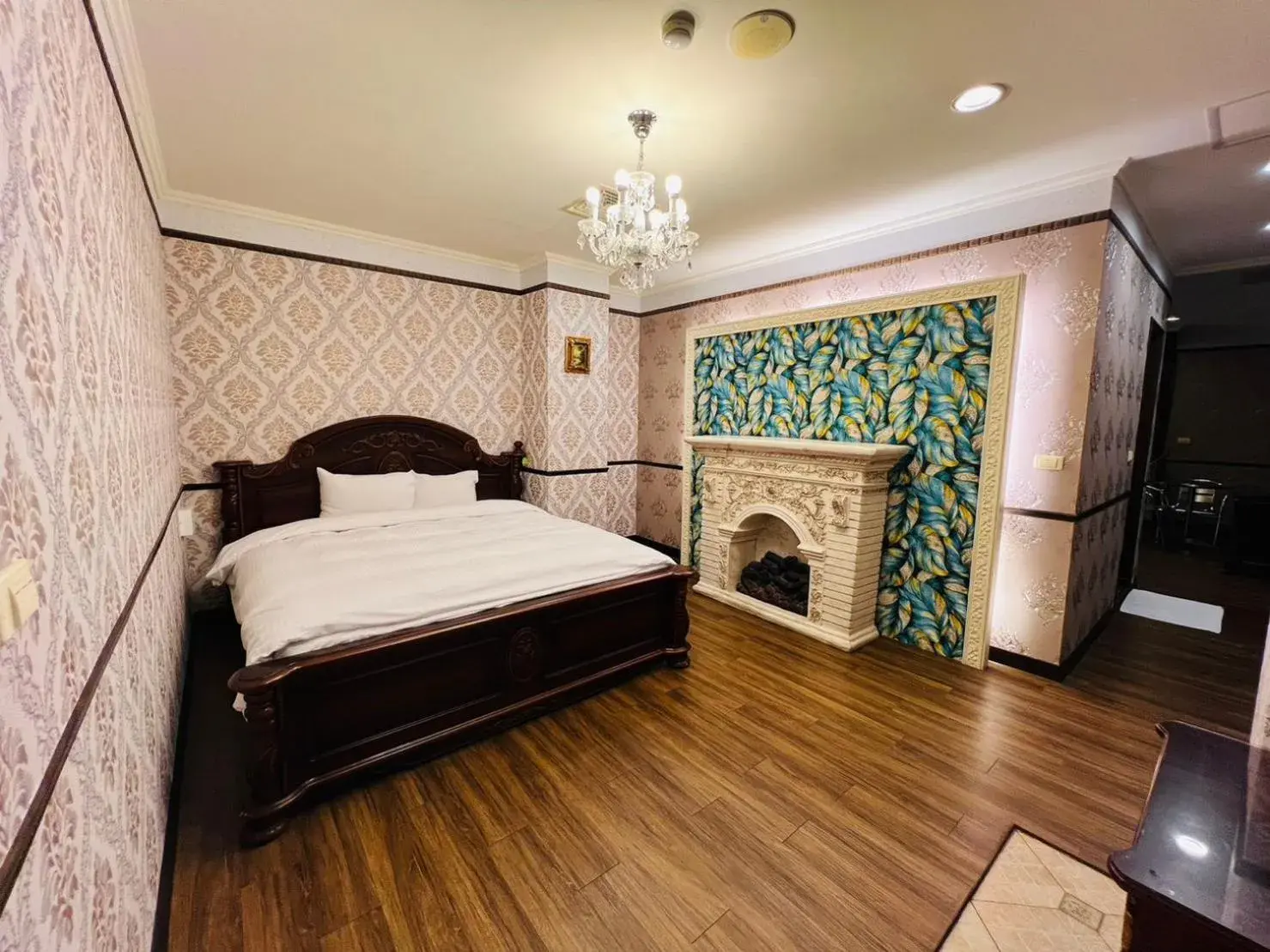 Standard Twin Room in Huis Ten Bosch Standard Twin Room in Huis Ten Bosch