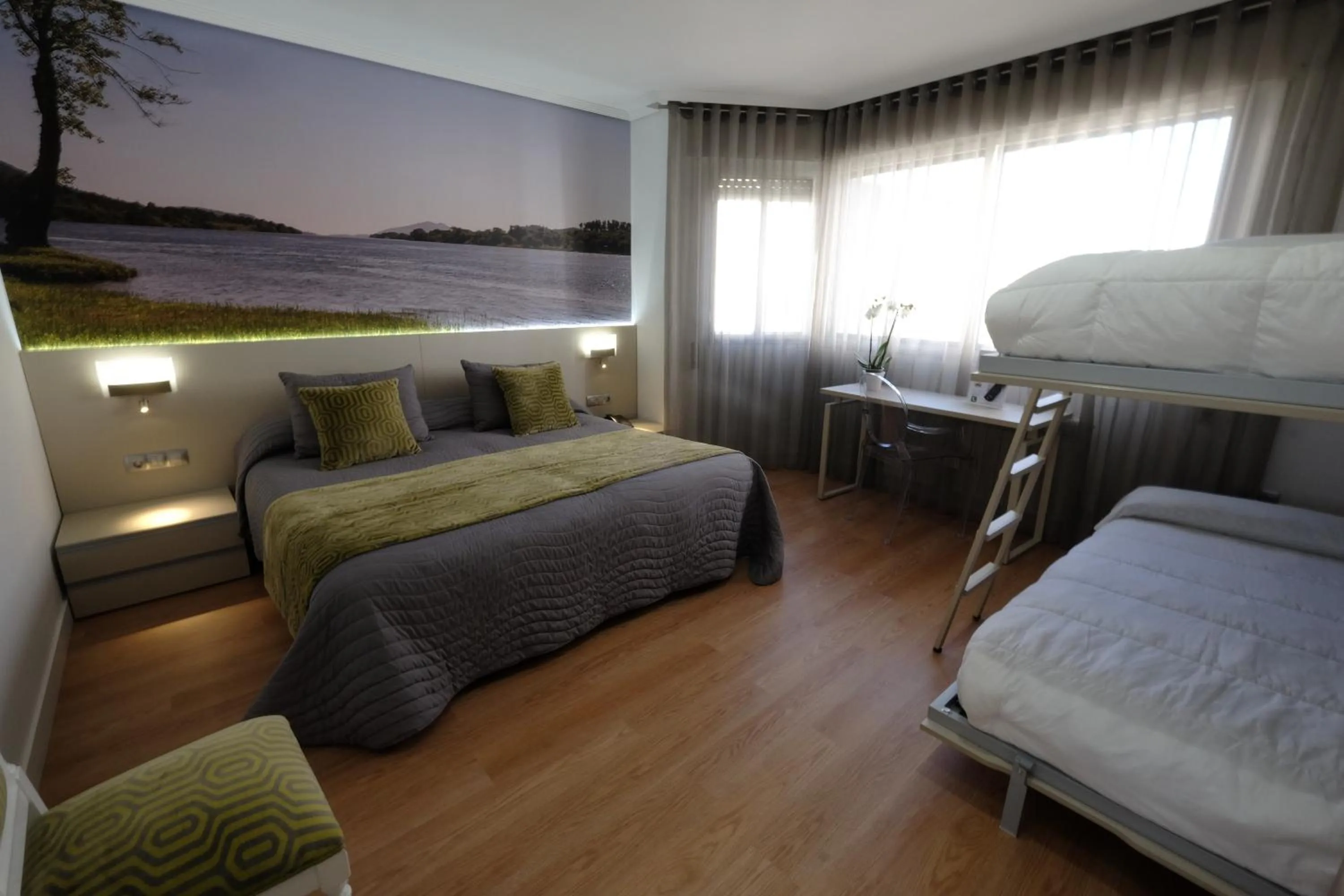 bunk bed, Bed in Hotel Vila da Guarda