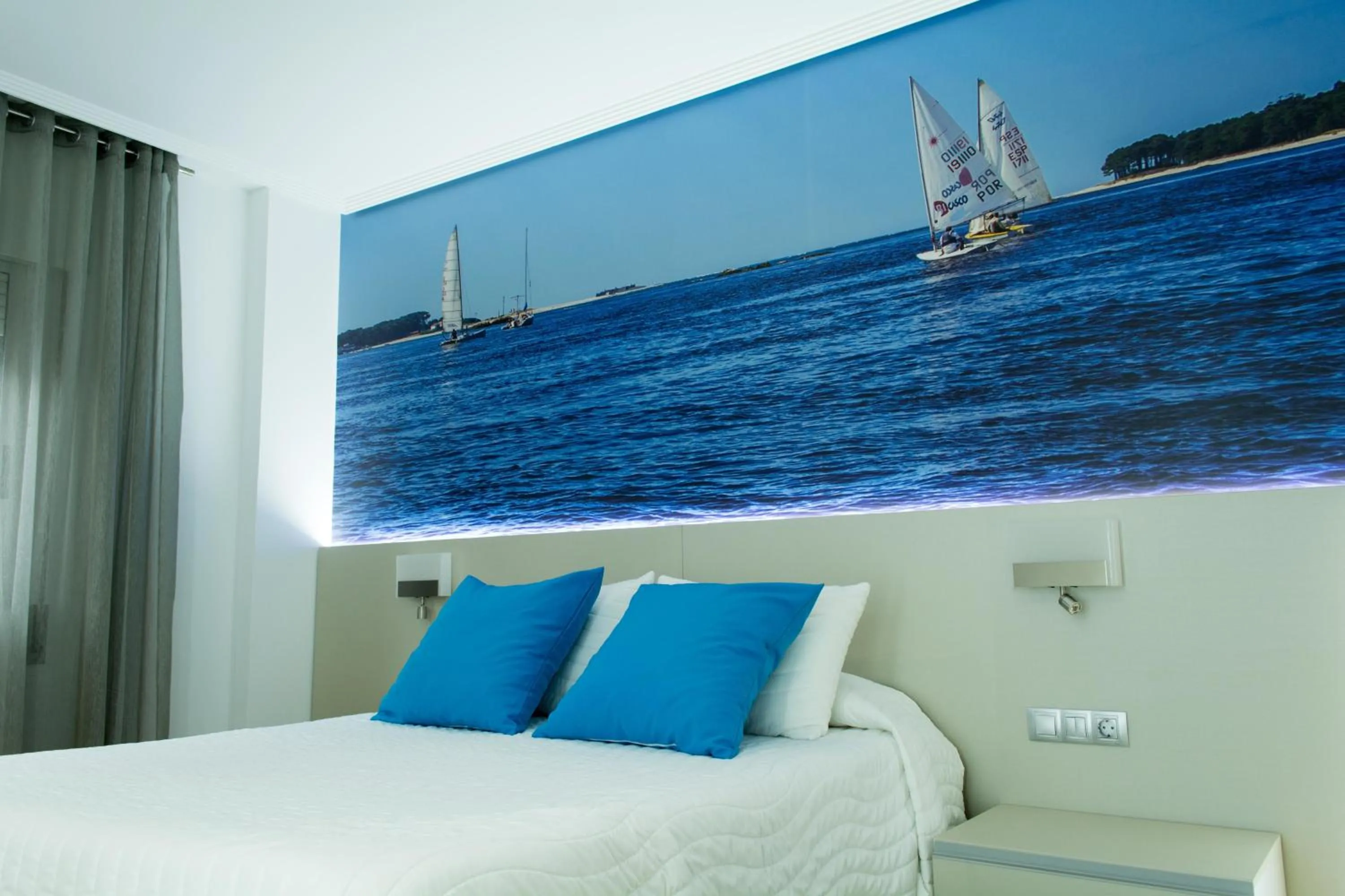 Photo of the whole room, Bed in Hotel Vila da Guarda