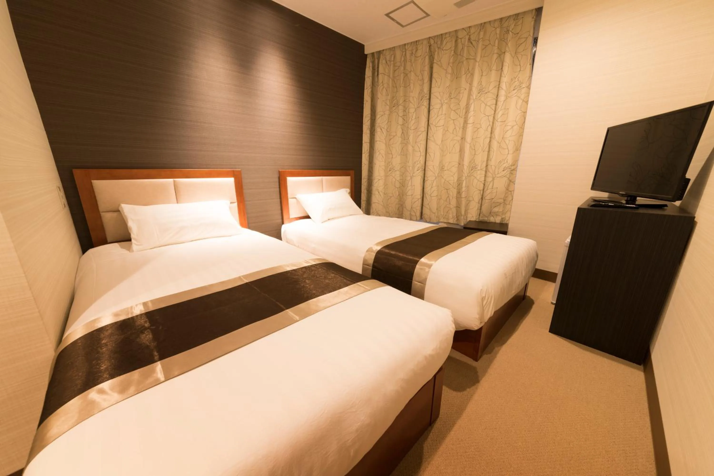 bunk bed, Bed in Tabata Oji Hotel