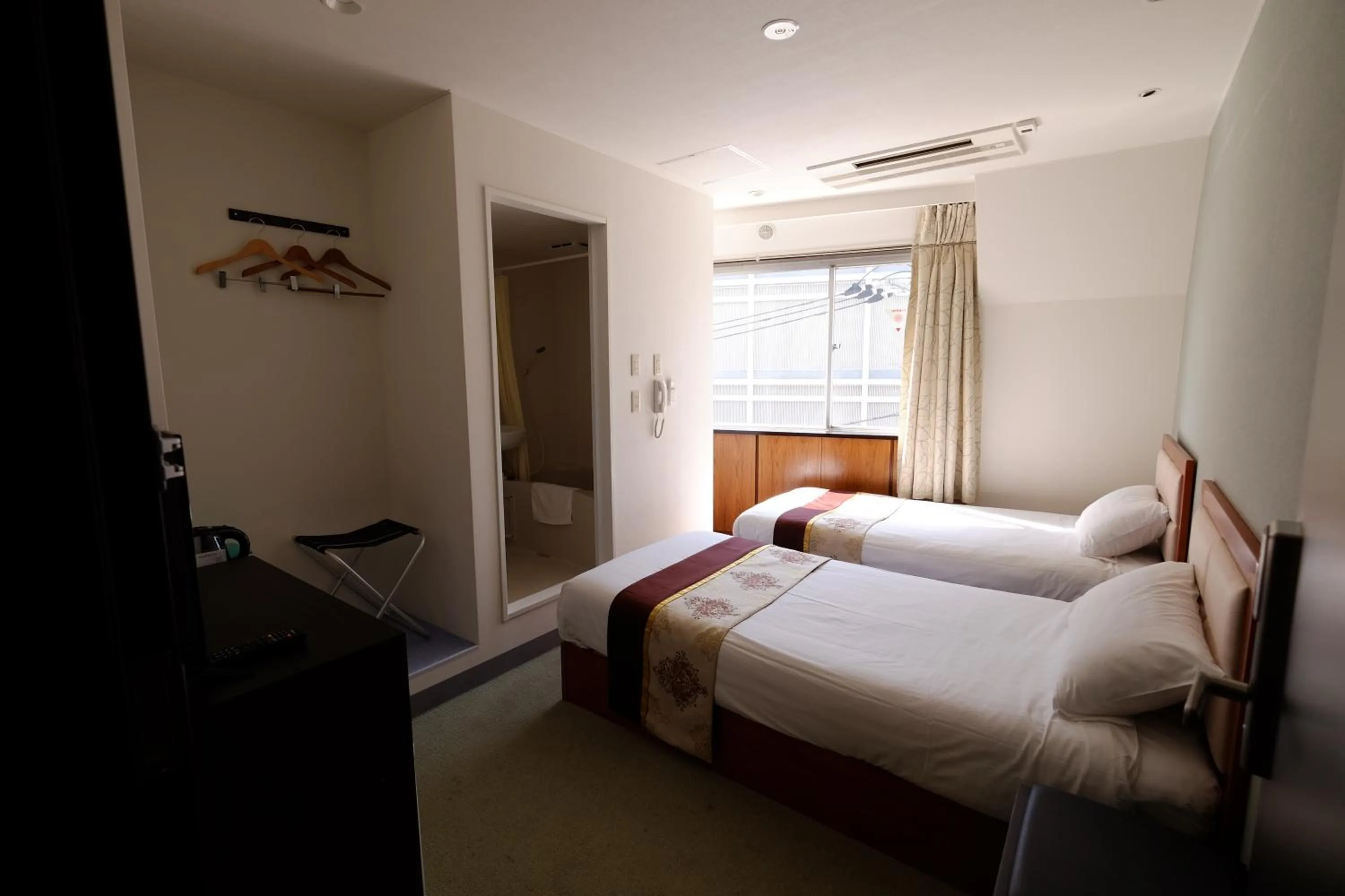 Photo of the whole room, Bed in Tabata Oji Hotel