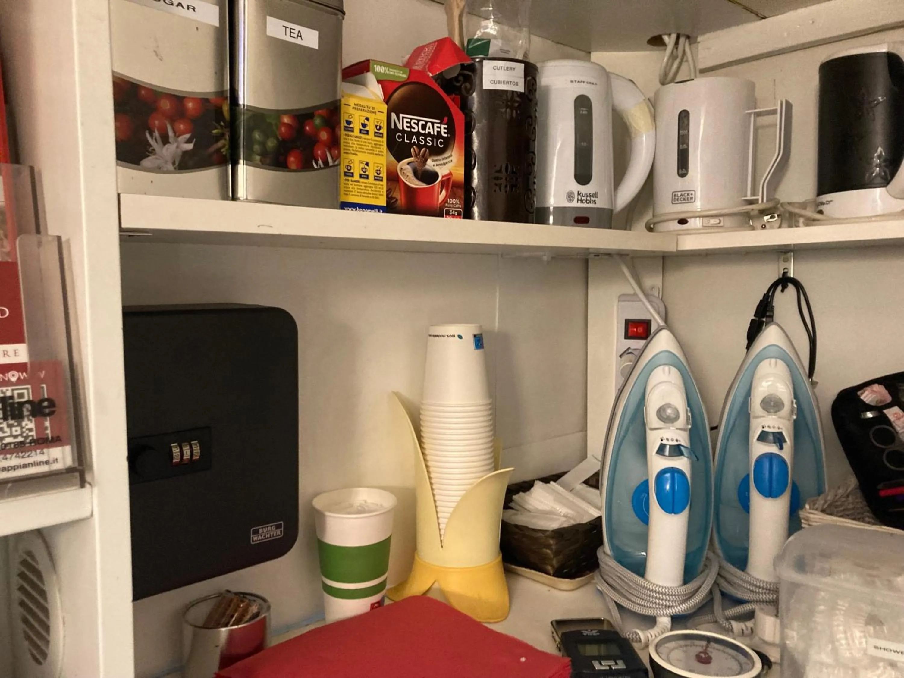 Coffee/tea facilities in Hotel Indipendenza