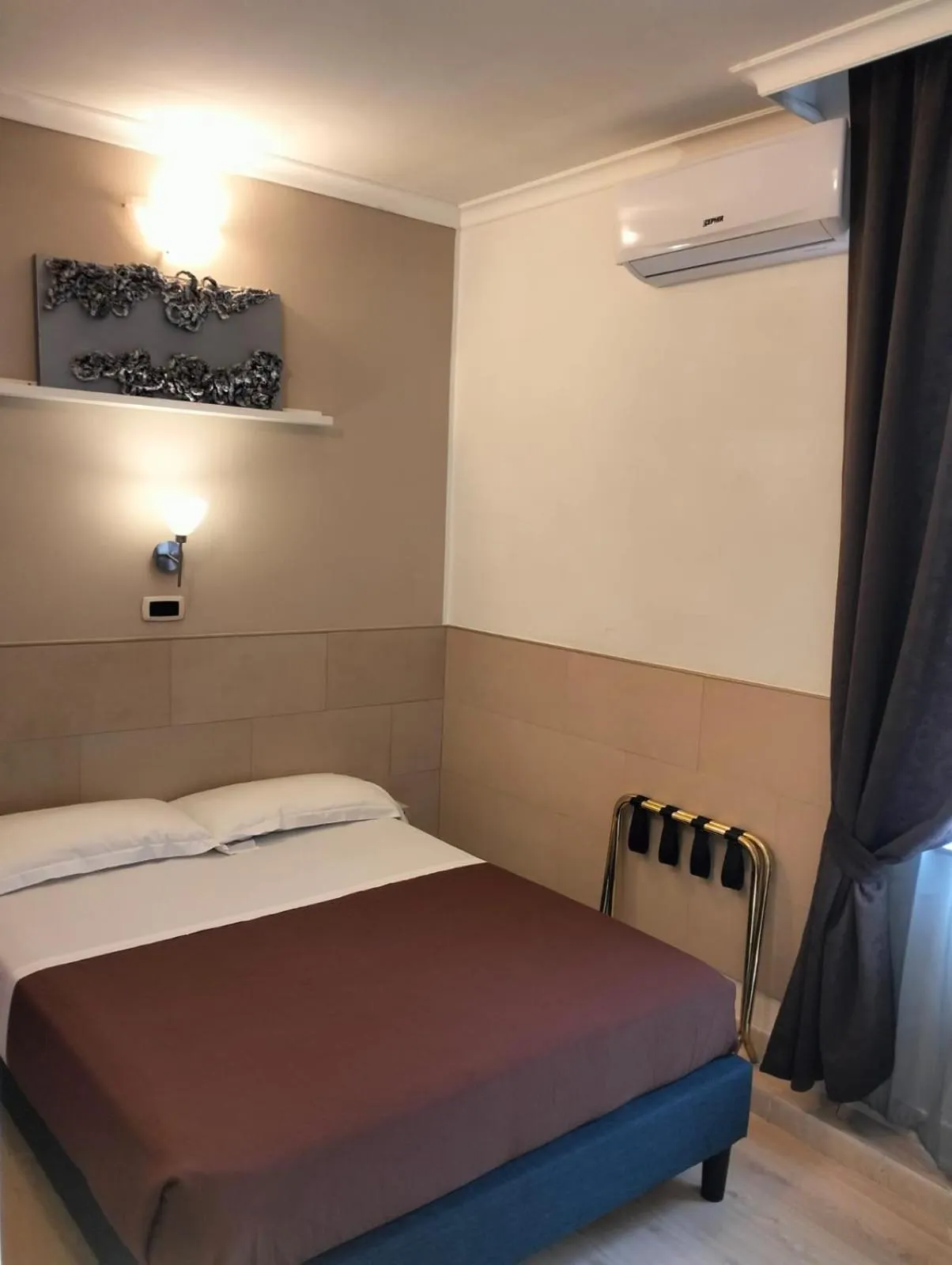 Bed in Hotel Indipendenza