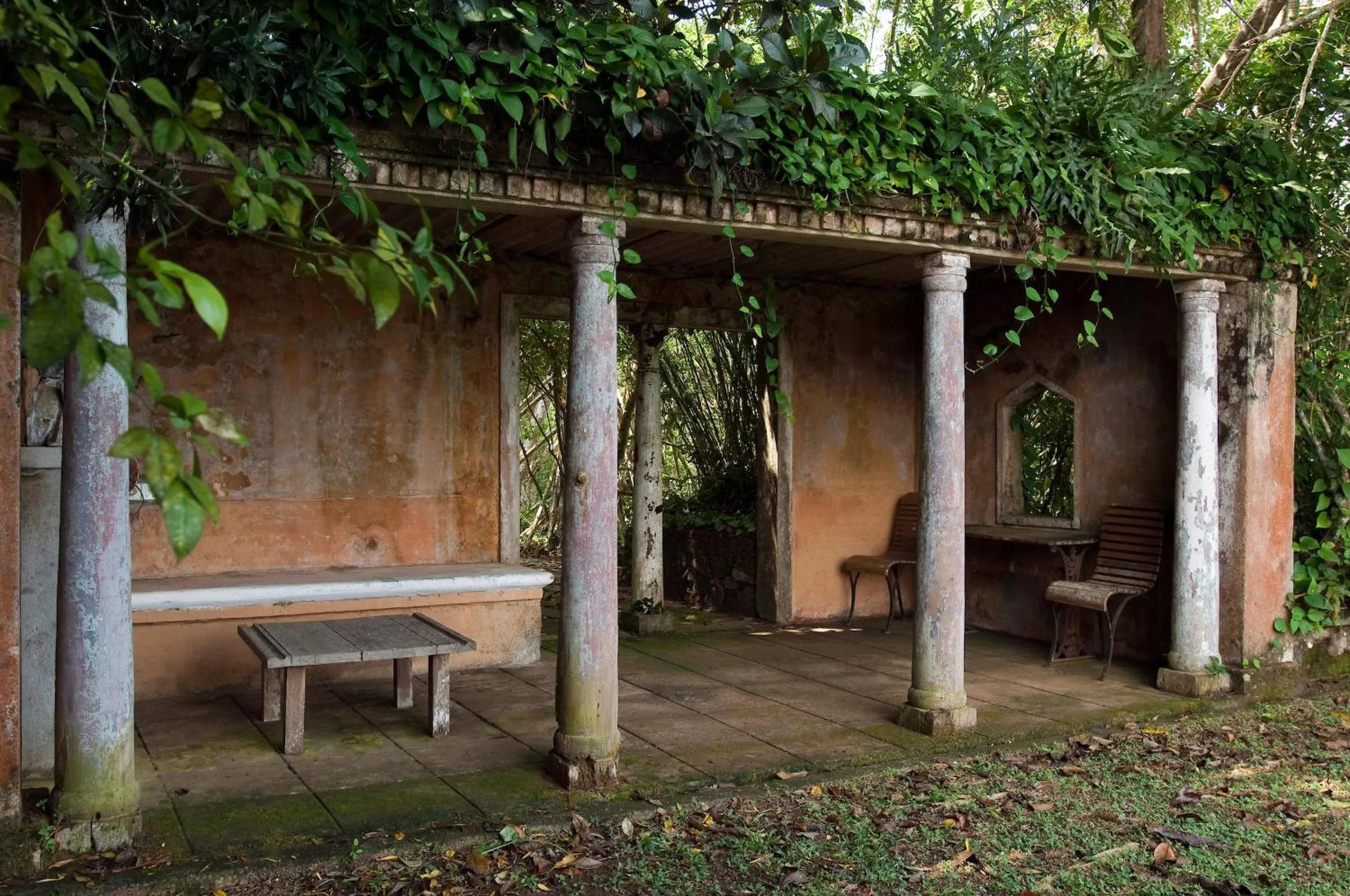 Spring in Lunuganga Estate