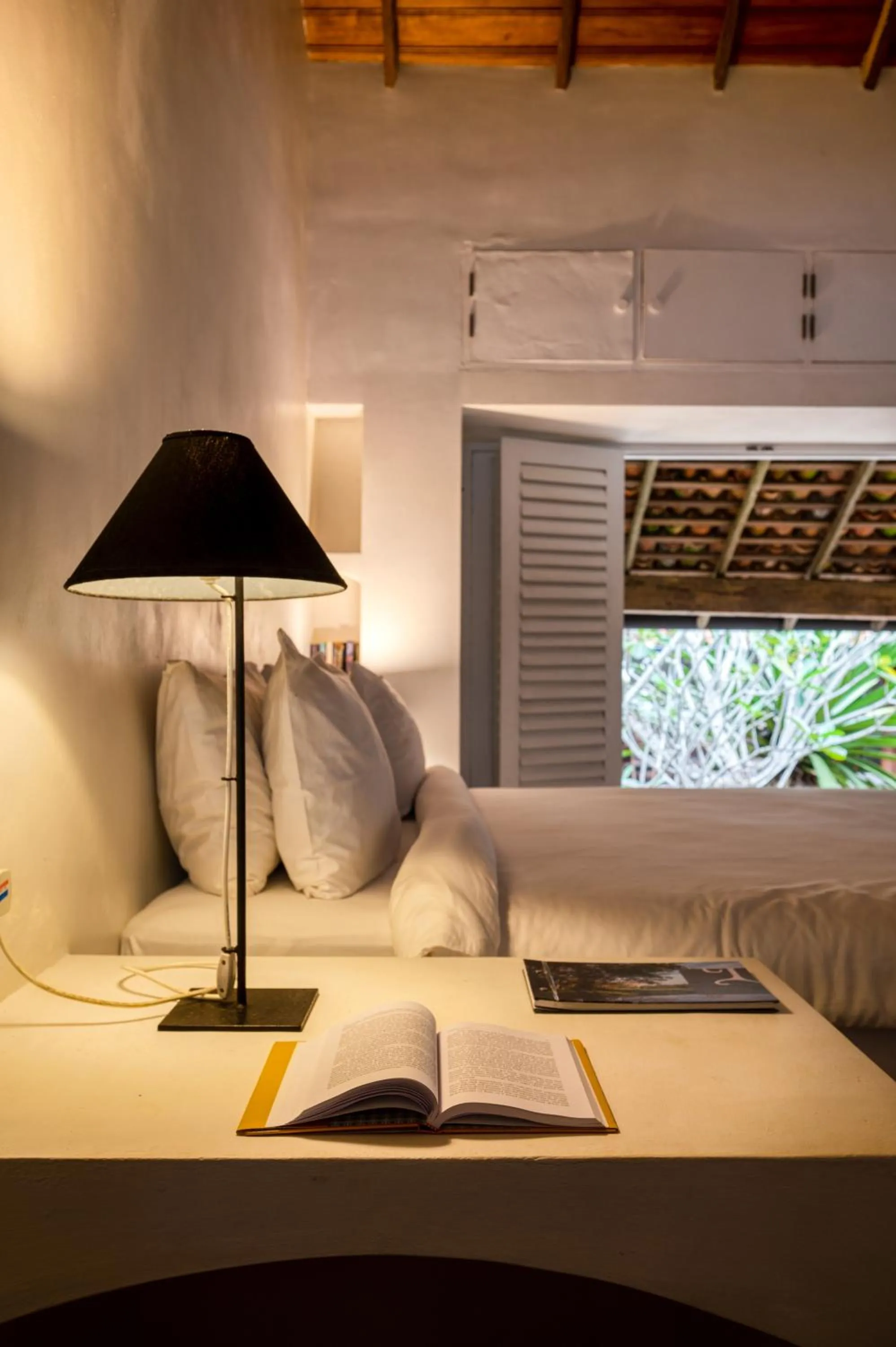 Bed in Lunuganga Estate