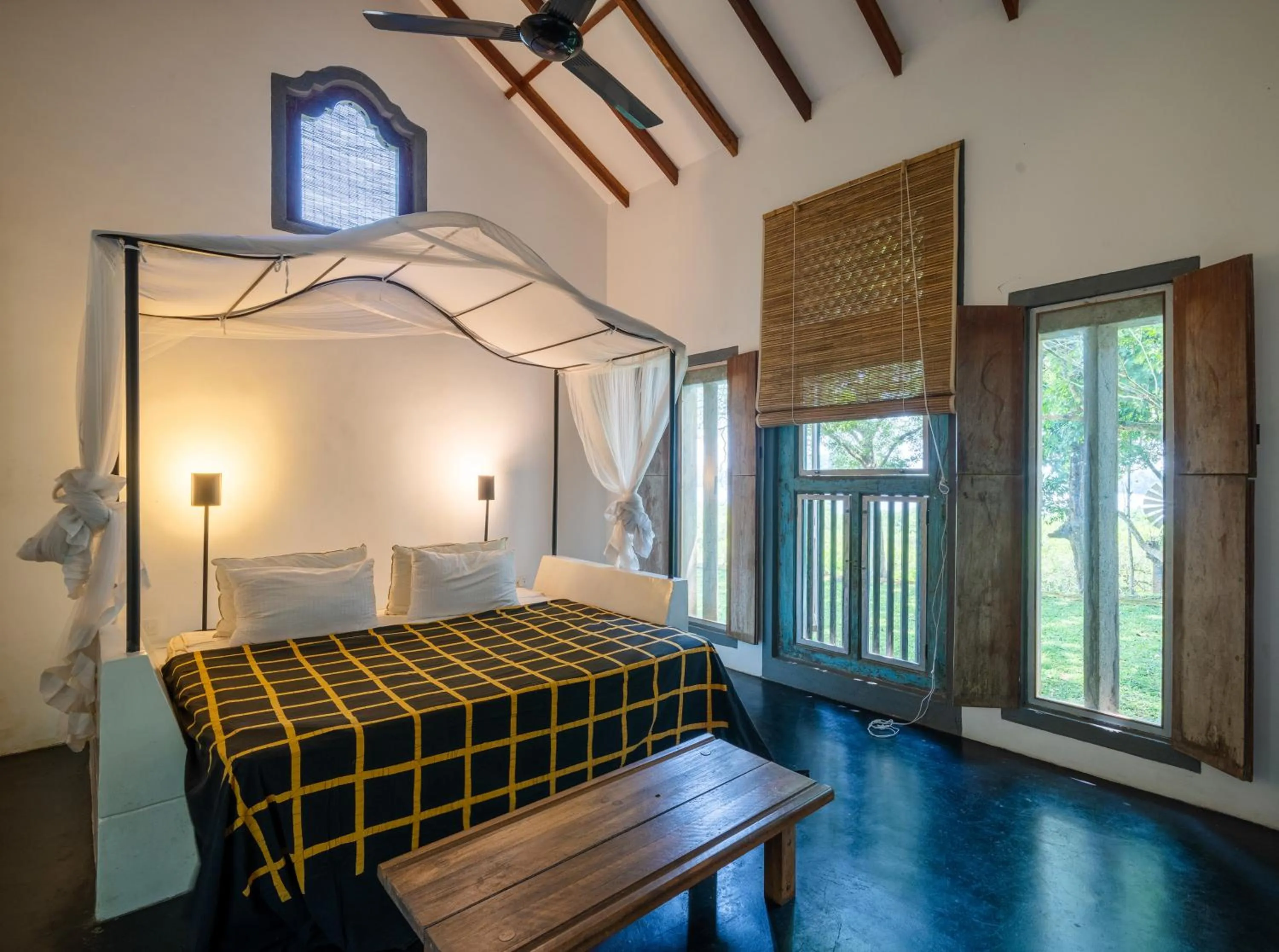 Bed in Lunuganga Estate