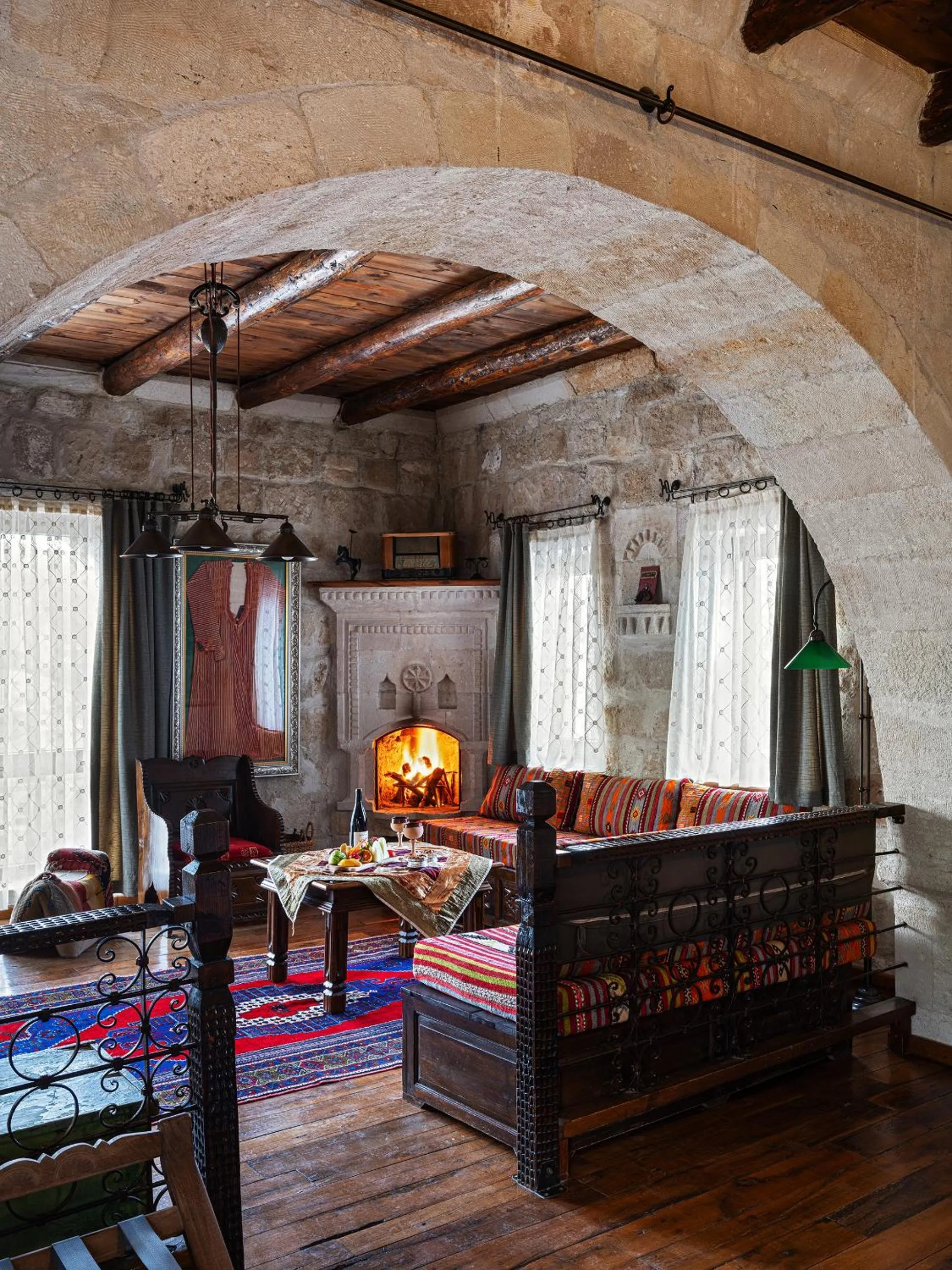 Seating area, Bed in Kelebek Cave Hotel