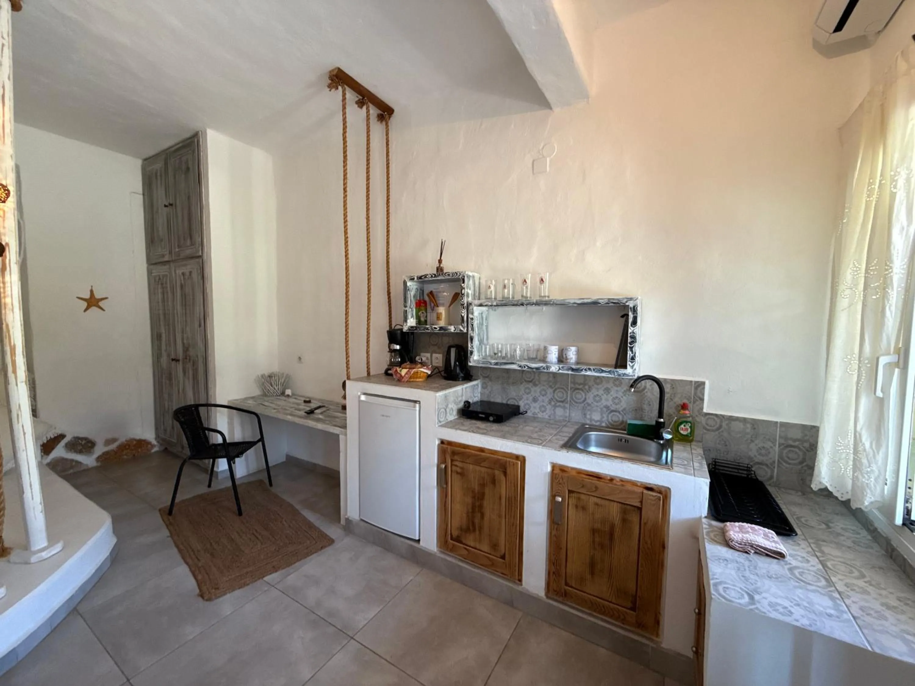 Seating area in Atlazia Suites