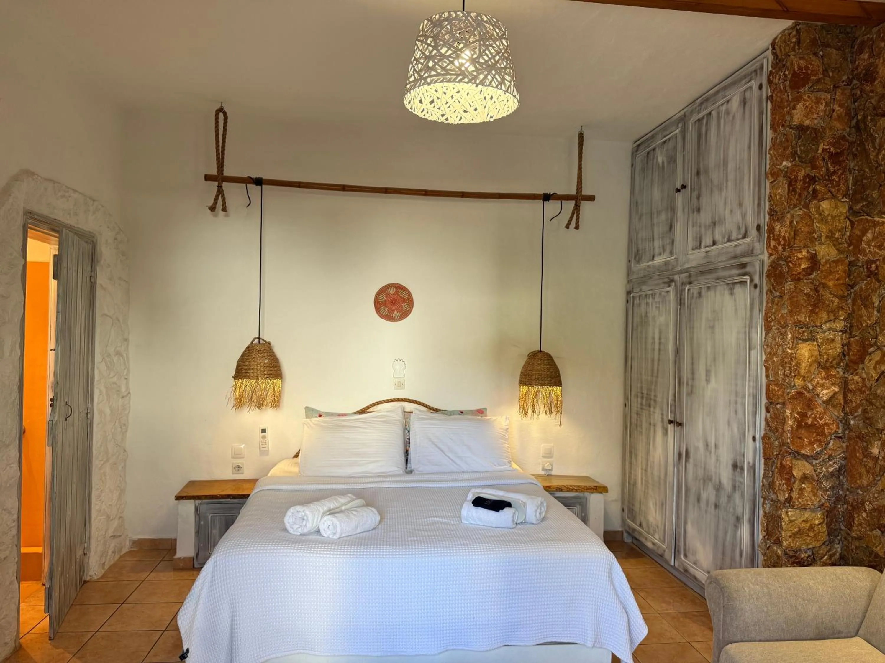 Bedroom, Bed in Atlazia Suites