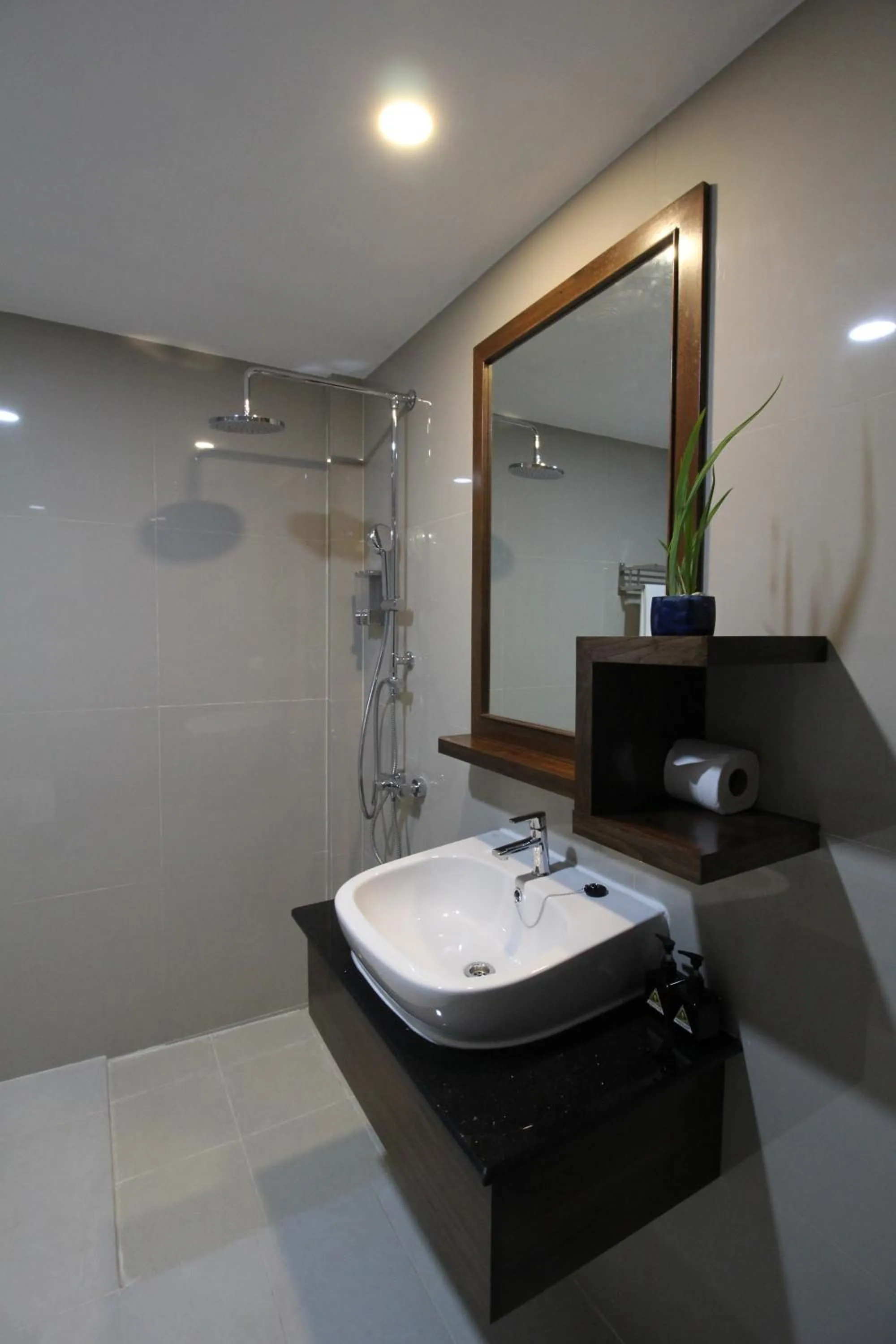 Nonghan Grand Hotel and Resort