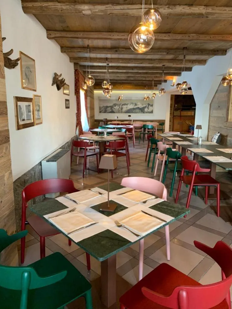 Restaurant/places to eat in Grand Hotel Miramonti