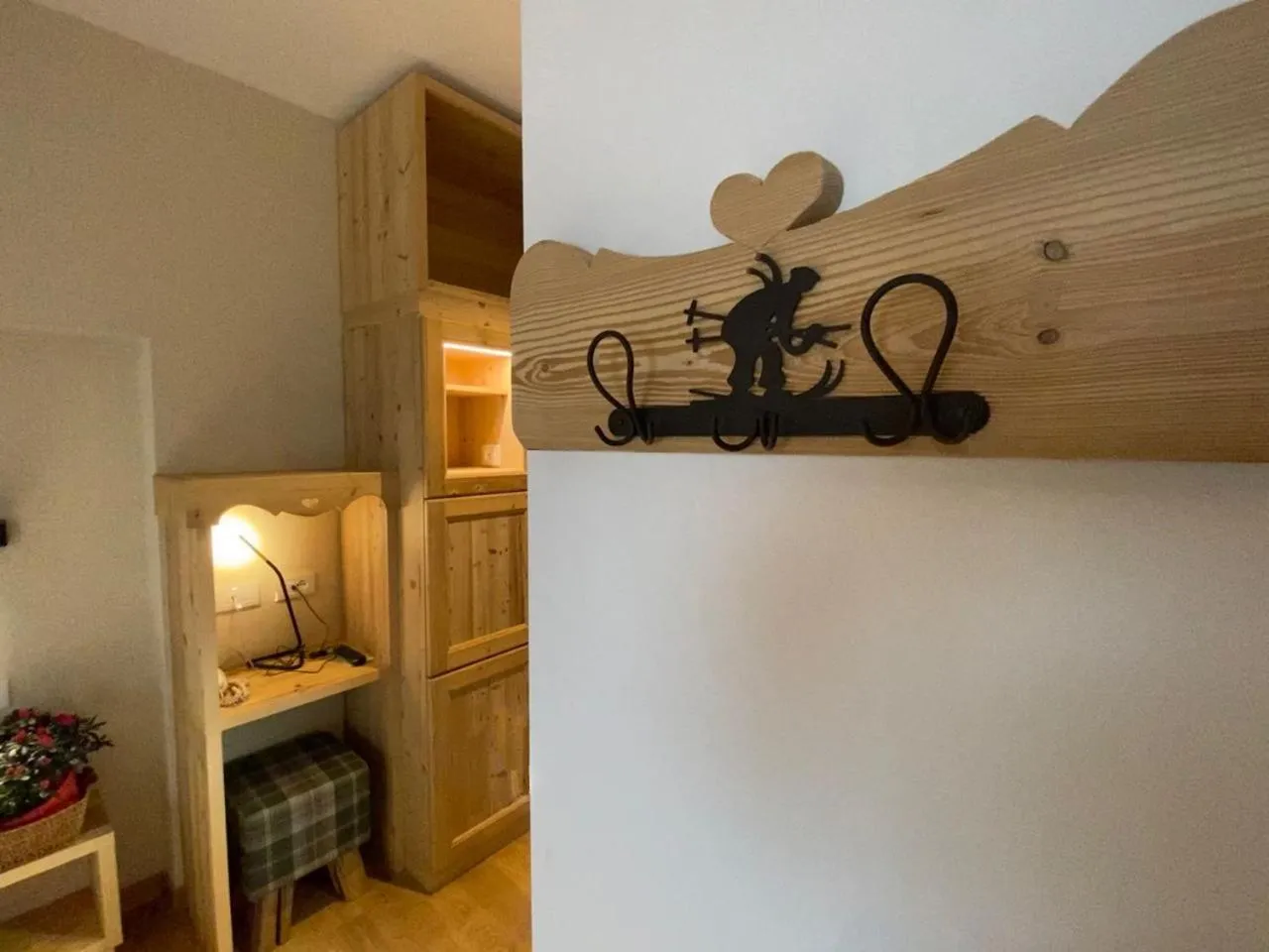 Decorative detail in Grand Hotel Miramonti