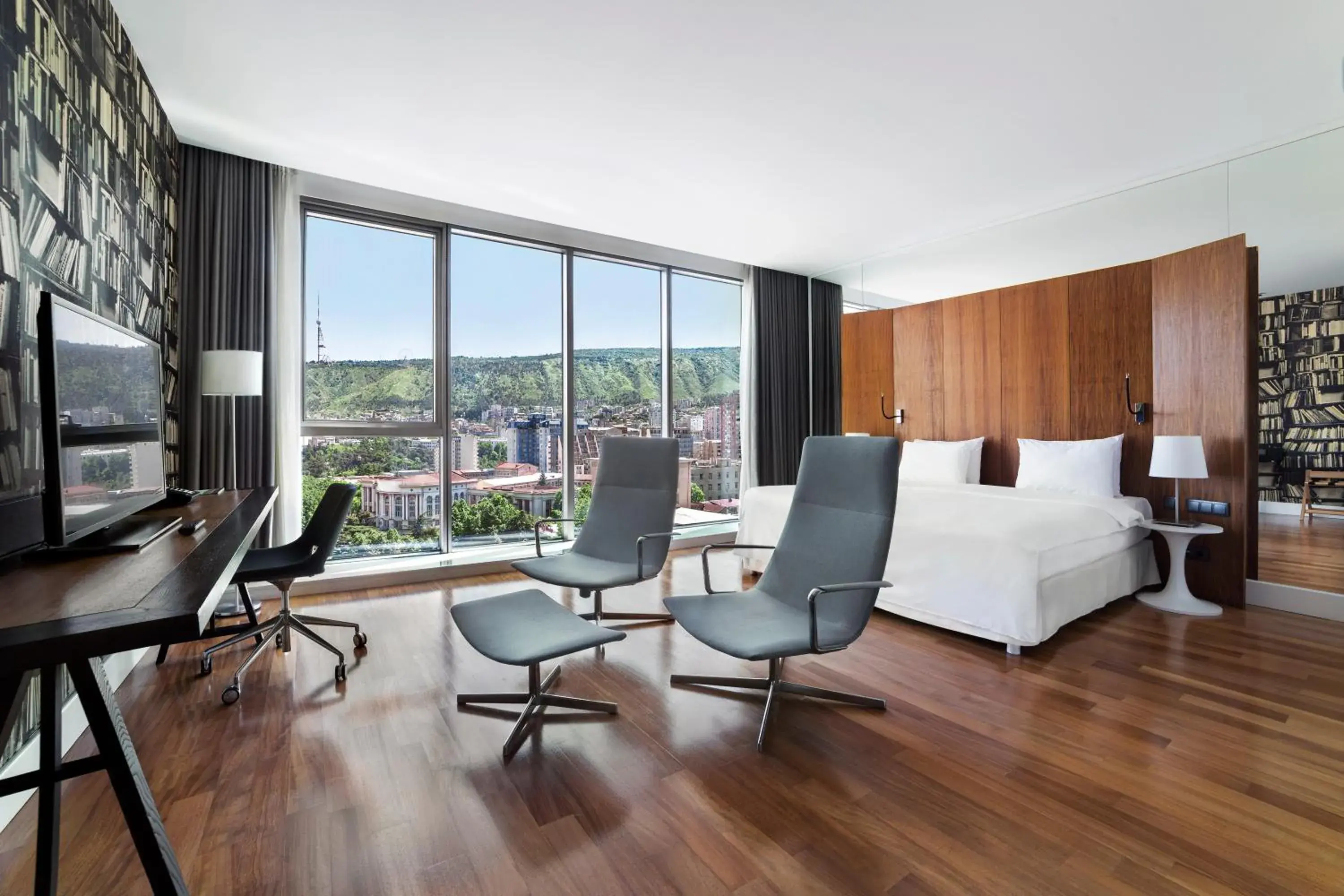 Premium Room - single occupancy in Holiday Inn - Tbilisi by IHG Premium Room - single occupancy in Holiday Inn - Tbilisi by IHG