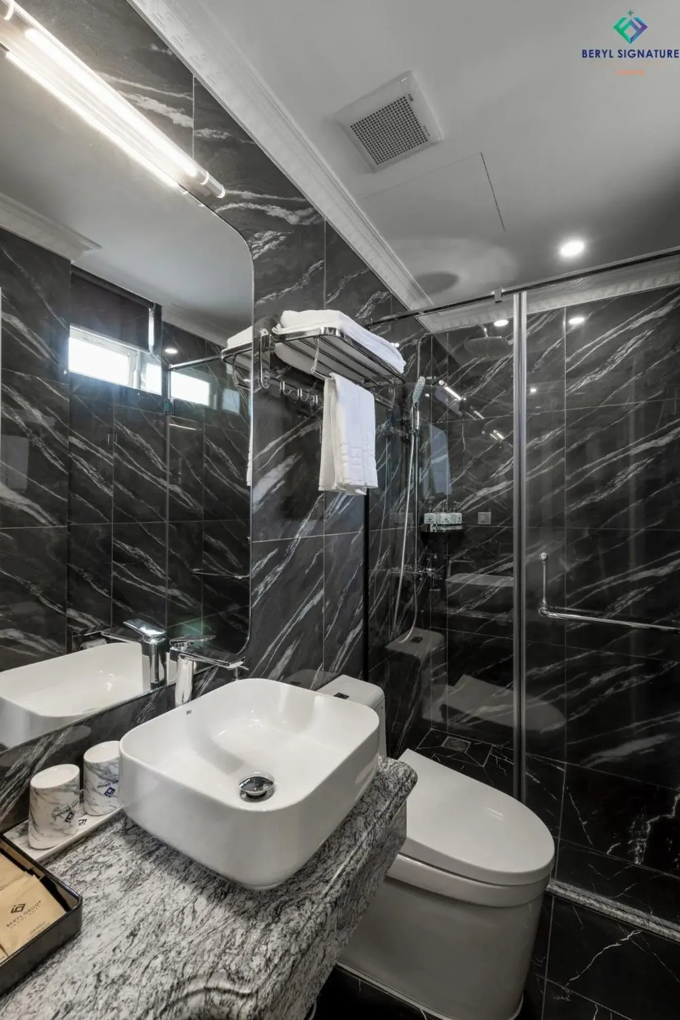 Superior Double Room in Beryl Signature Hotel & Travel Superior Double Room in Beryl Signature Hotel & Travel