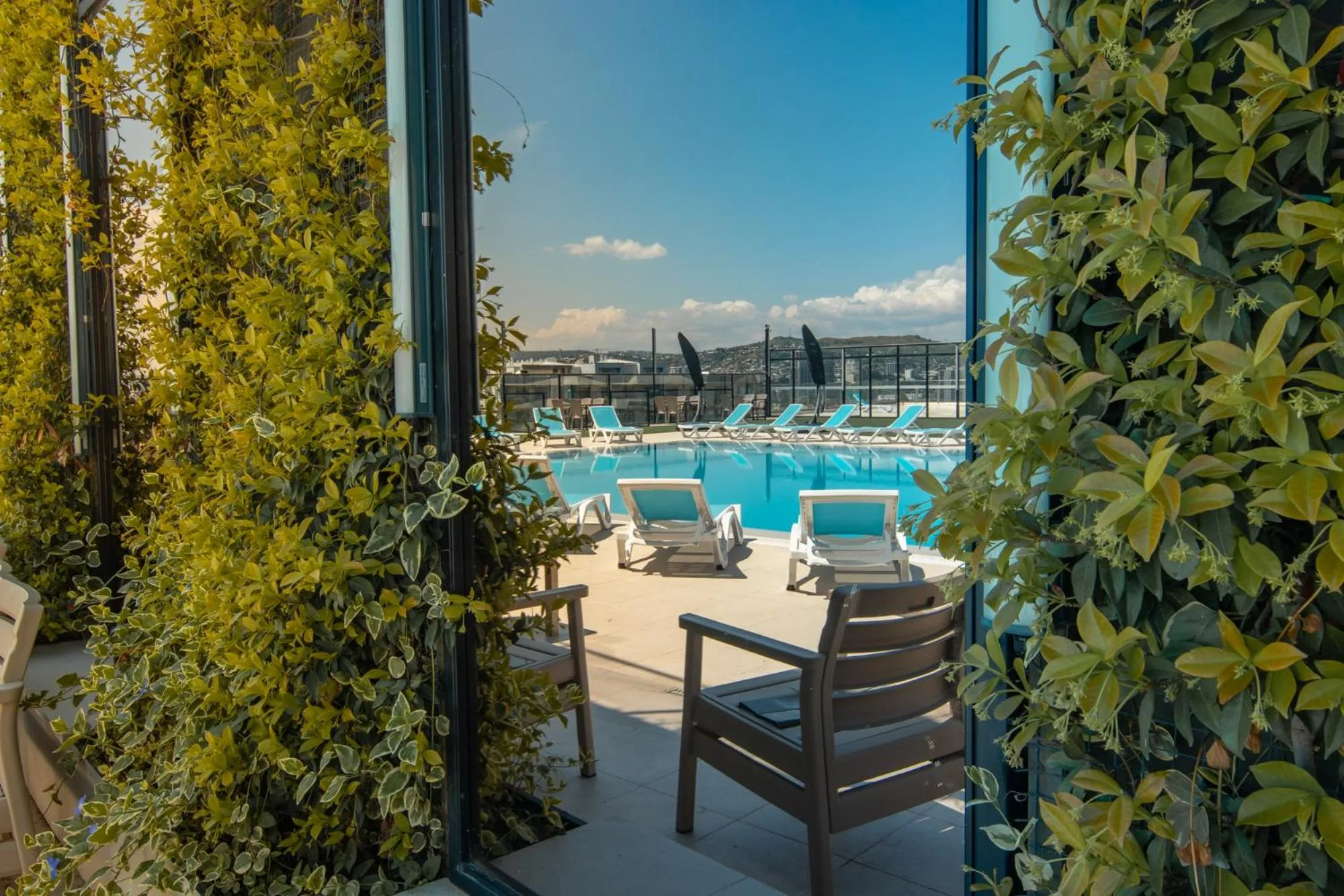 Patio in Hotel Beaumonde Garden