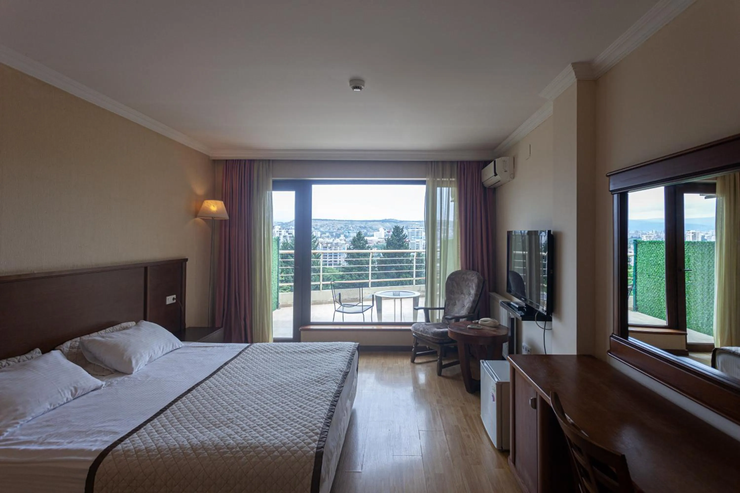 Bed in Hotel Beaumonde Garden