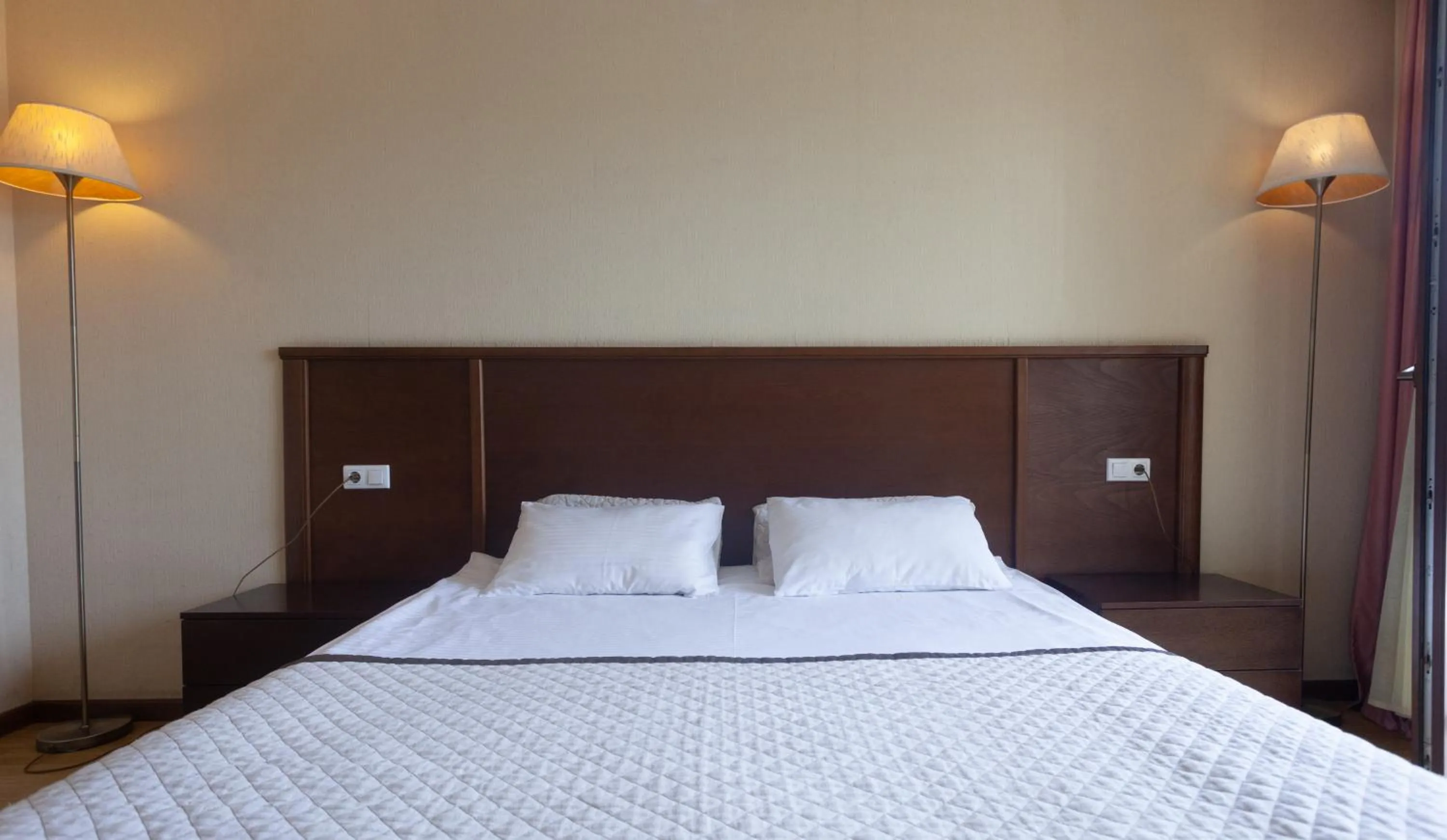 Bed in Hotel Beaumonde Garden