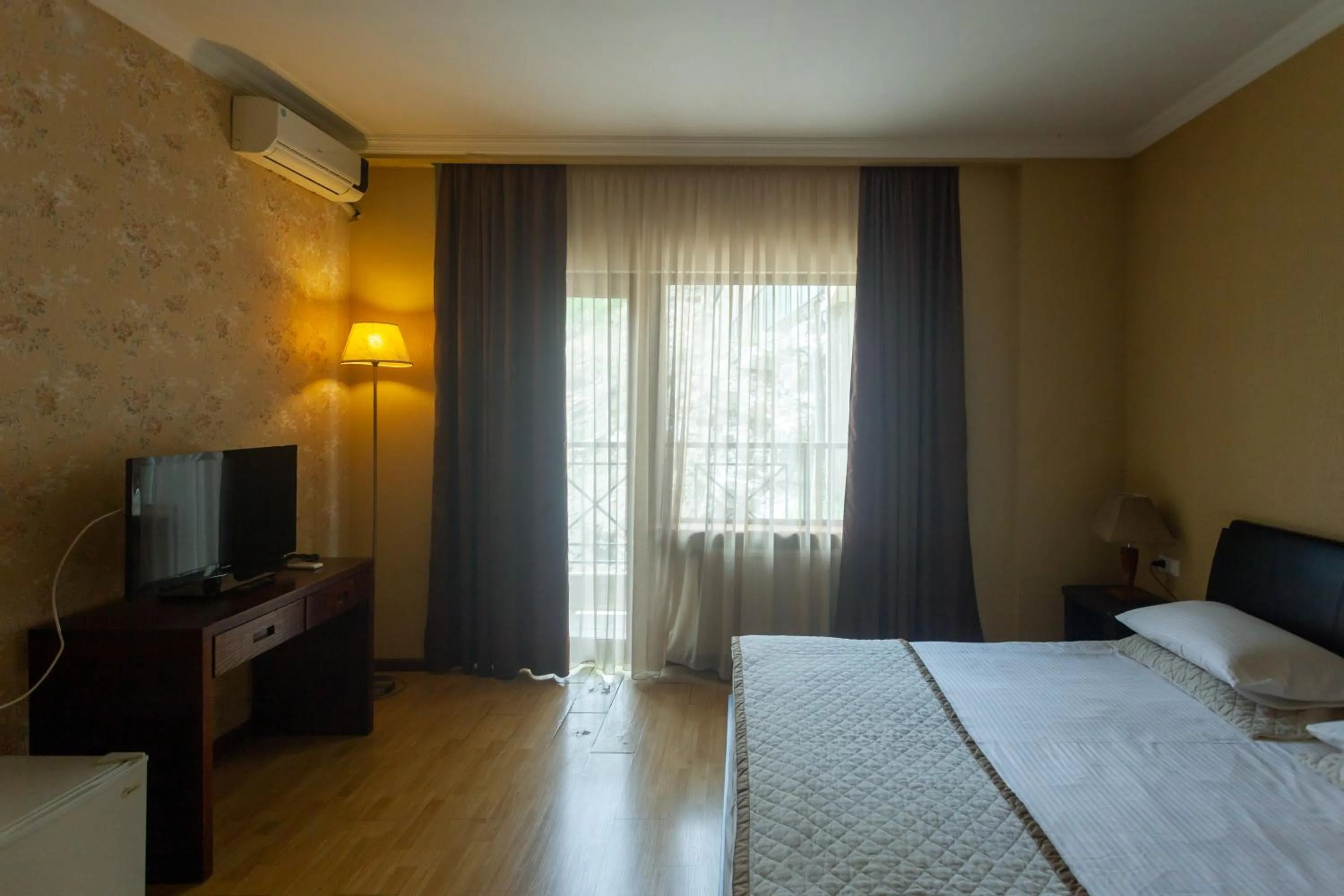 Bed in Hotel Beaumonde Garden