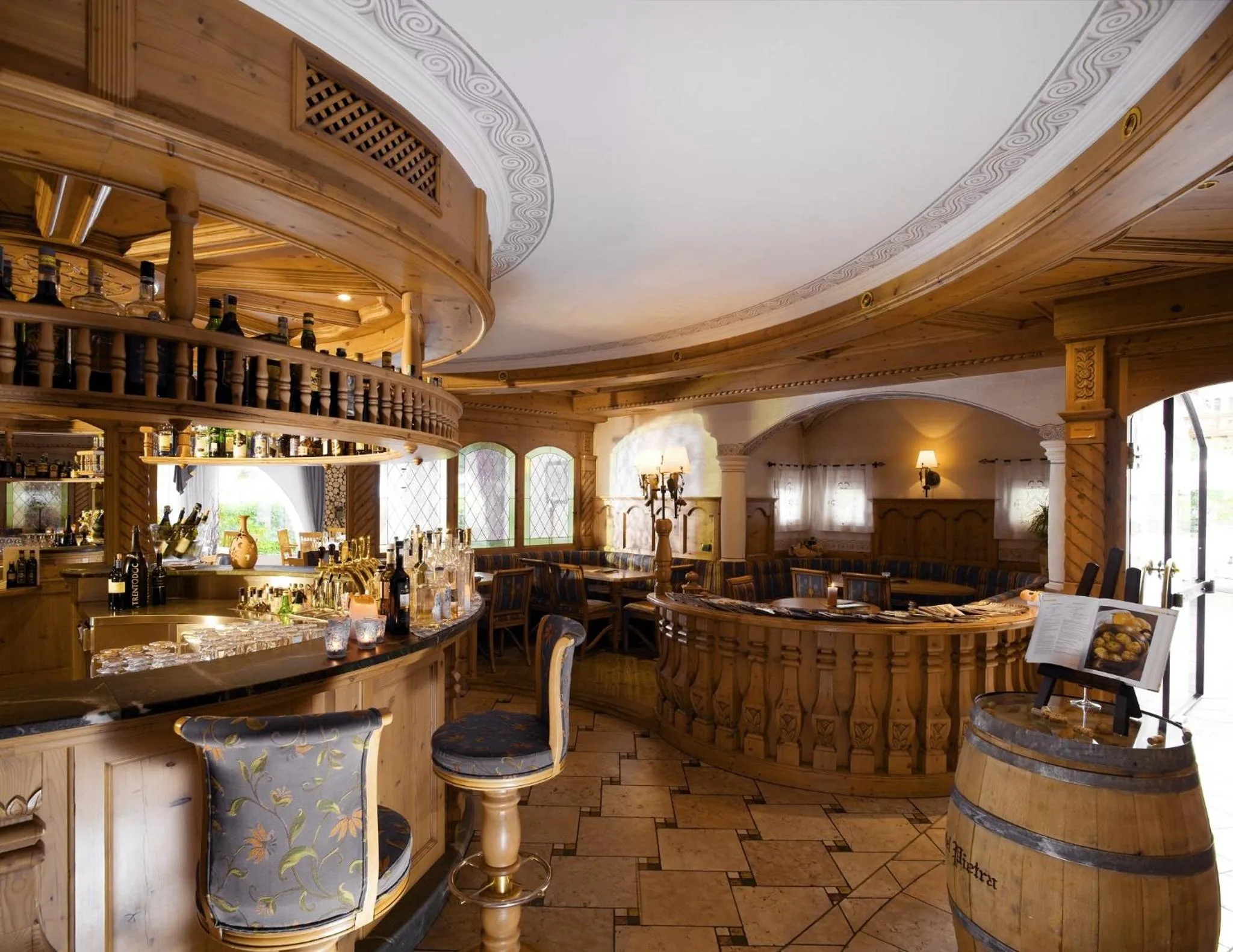 Lounge or bar in Hotel Castel Pietra