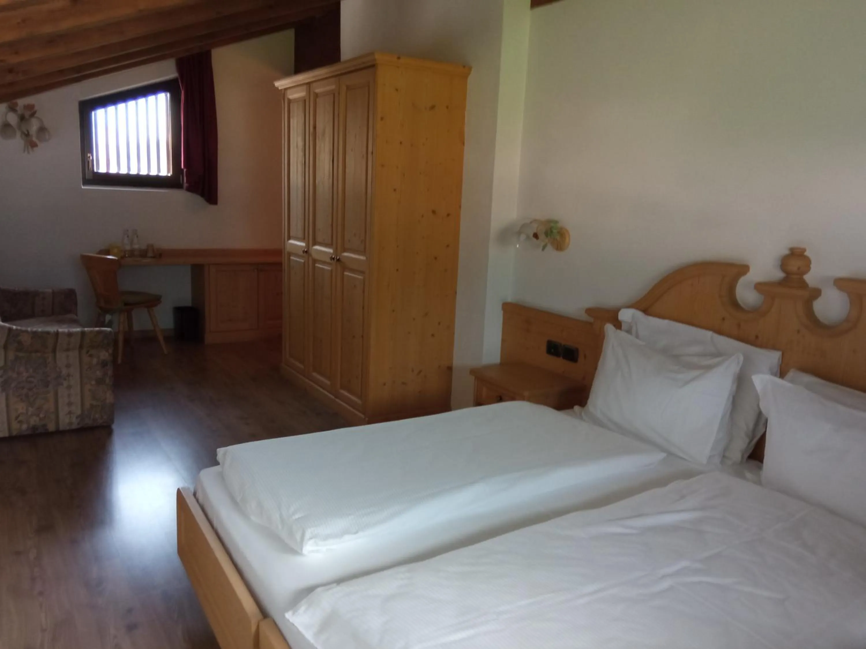 Bed in Hotel Castel Pietra