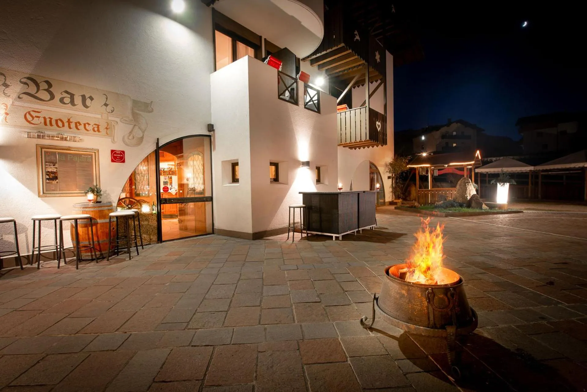 Property building in Hotel Castel Pietra