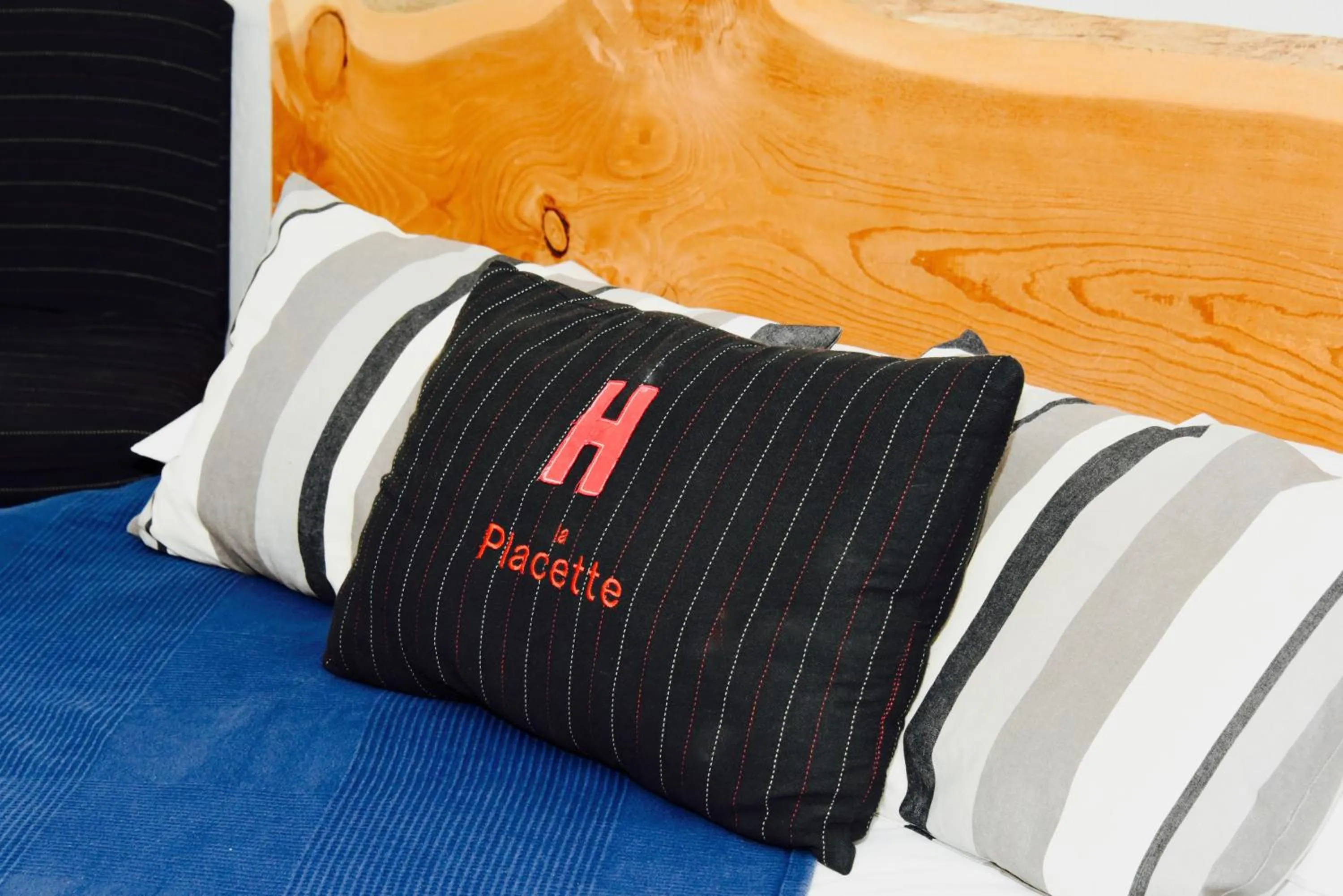 Bed in Hotel de la Placette Barcelonnette