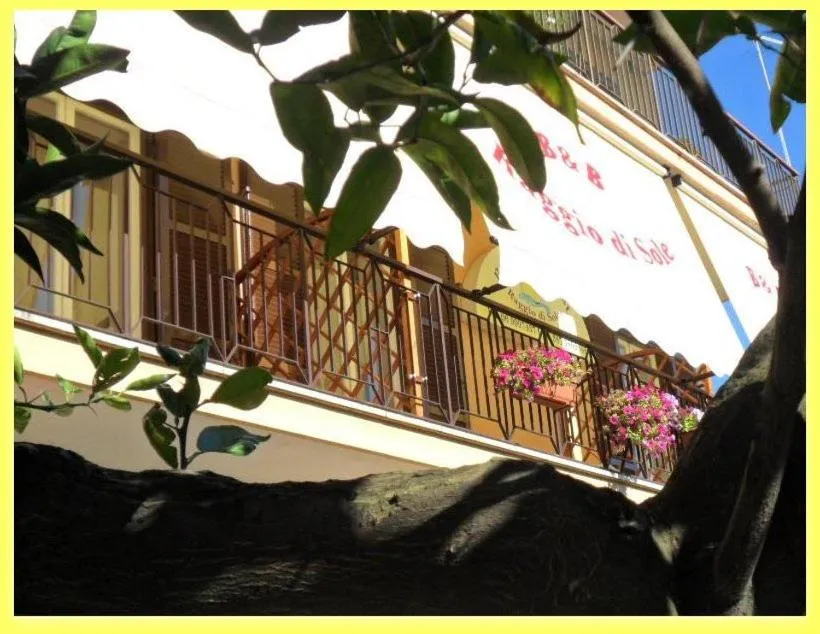 Facade/entrance in B&B Raggio Di Sole