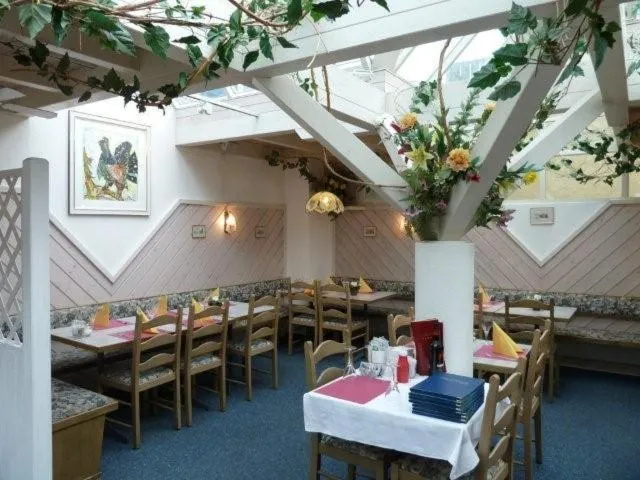 Restaurant/places to eat in Hotel Sternen