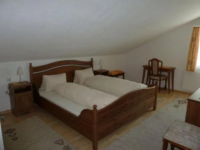 Photo of the whole room, Bed in Hotel Sternen