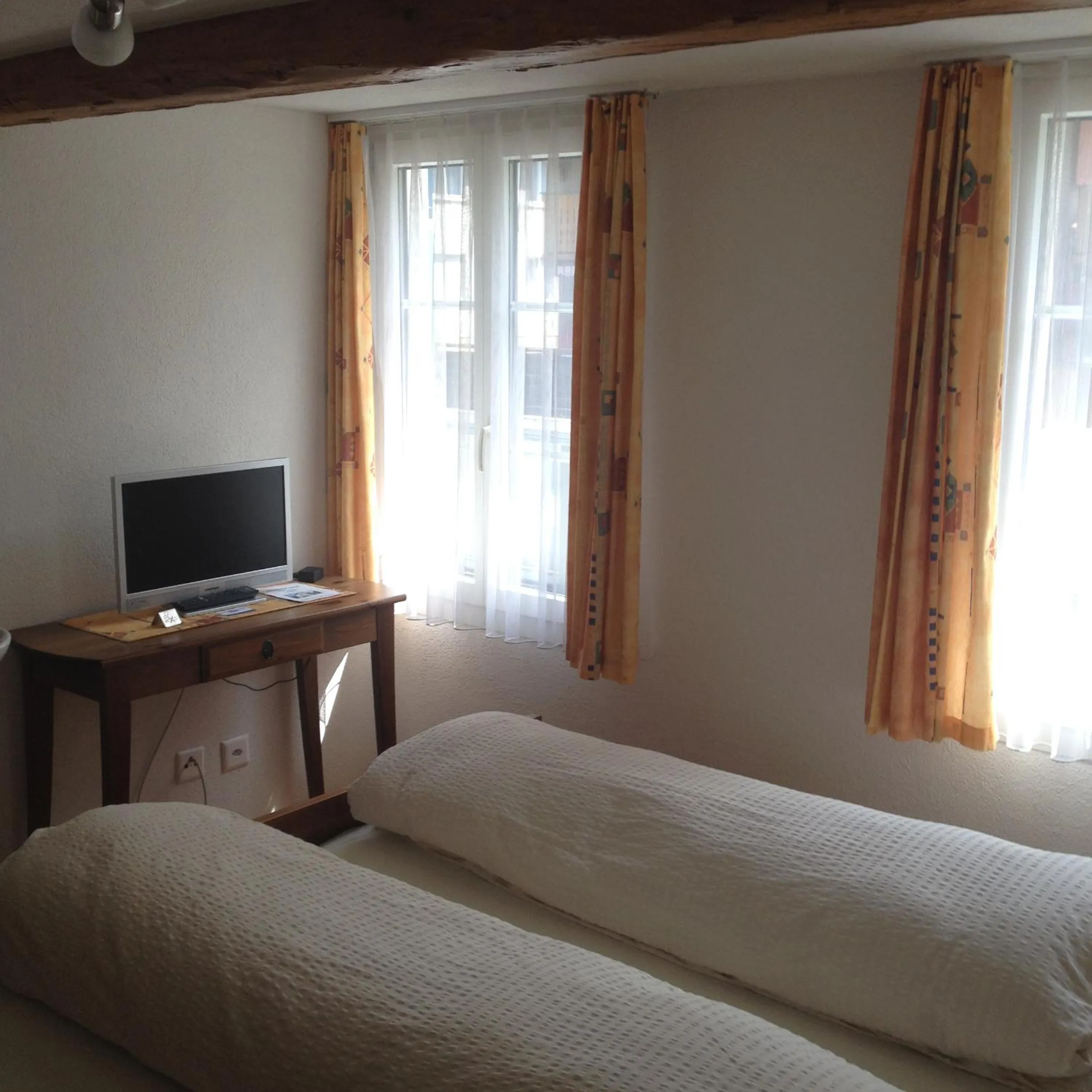 Bed in Hotel Sternen