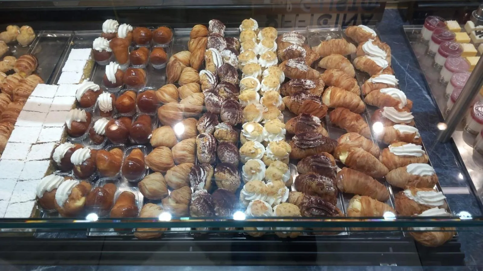 Italian breakfast in Il faletto