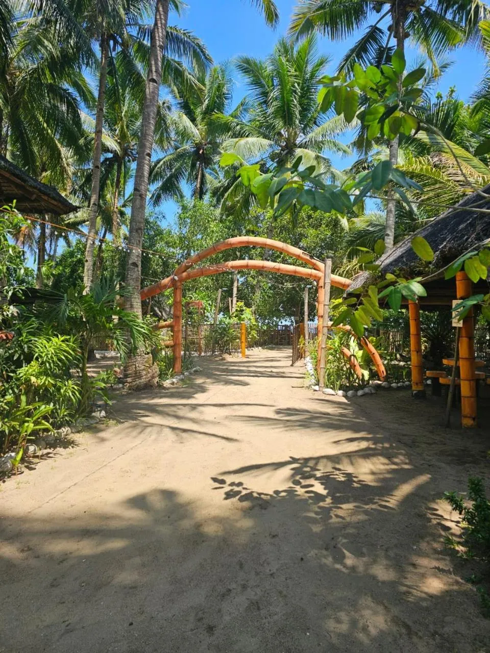 Facade/entrance in Big BamBoo Beach Resort Sipalay