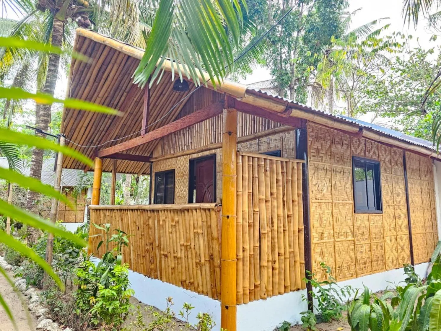 Facade/entrance in Big BamBoo Beach Resort Sipalay