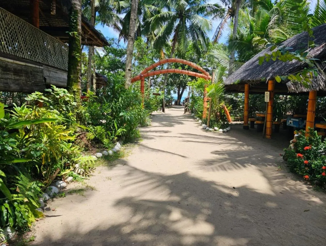 Facade/entrance in Big BamBoo Beach Resort Sipalay