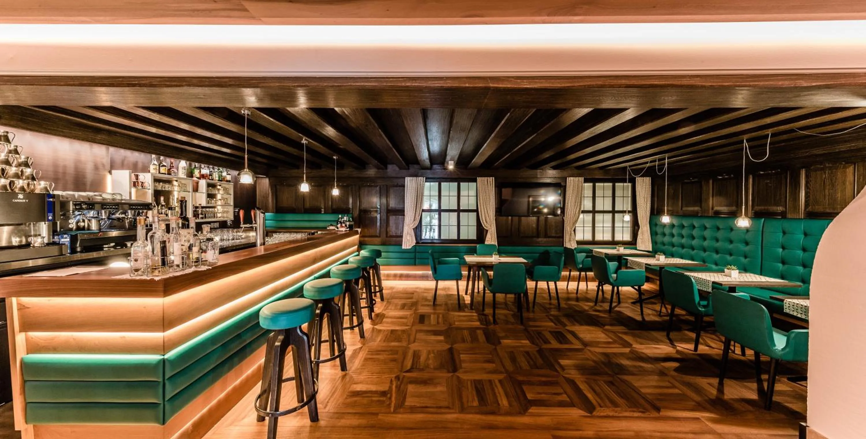 Lounge or bar in Hotel Haus am Hang