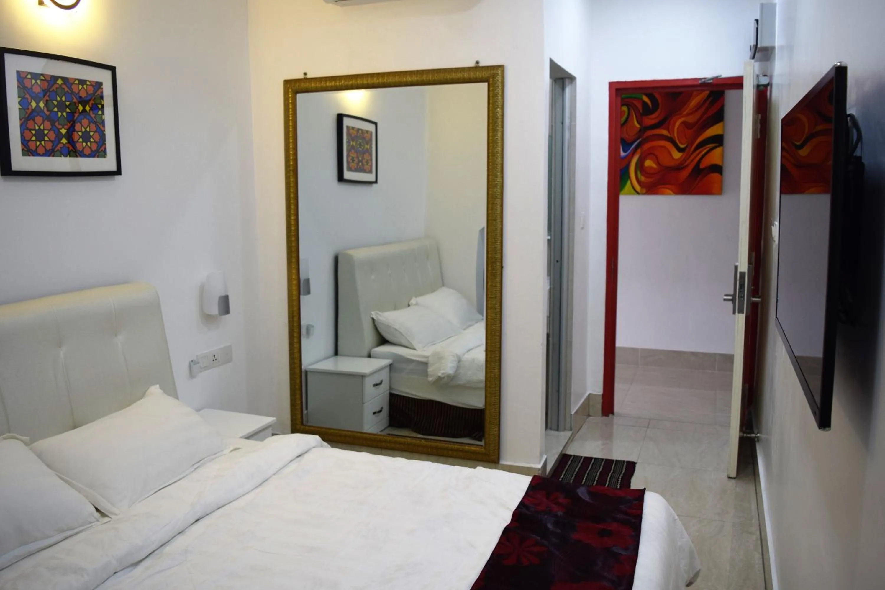 Bedroom, Bed in S Rose Hotel