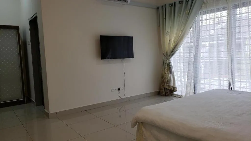 TV and multimedia, Bed in S Rose Hotel