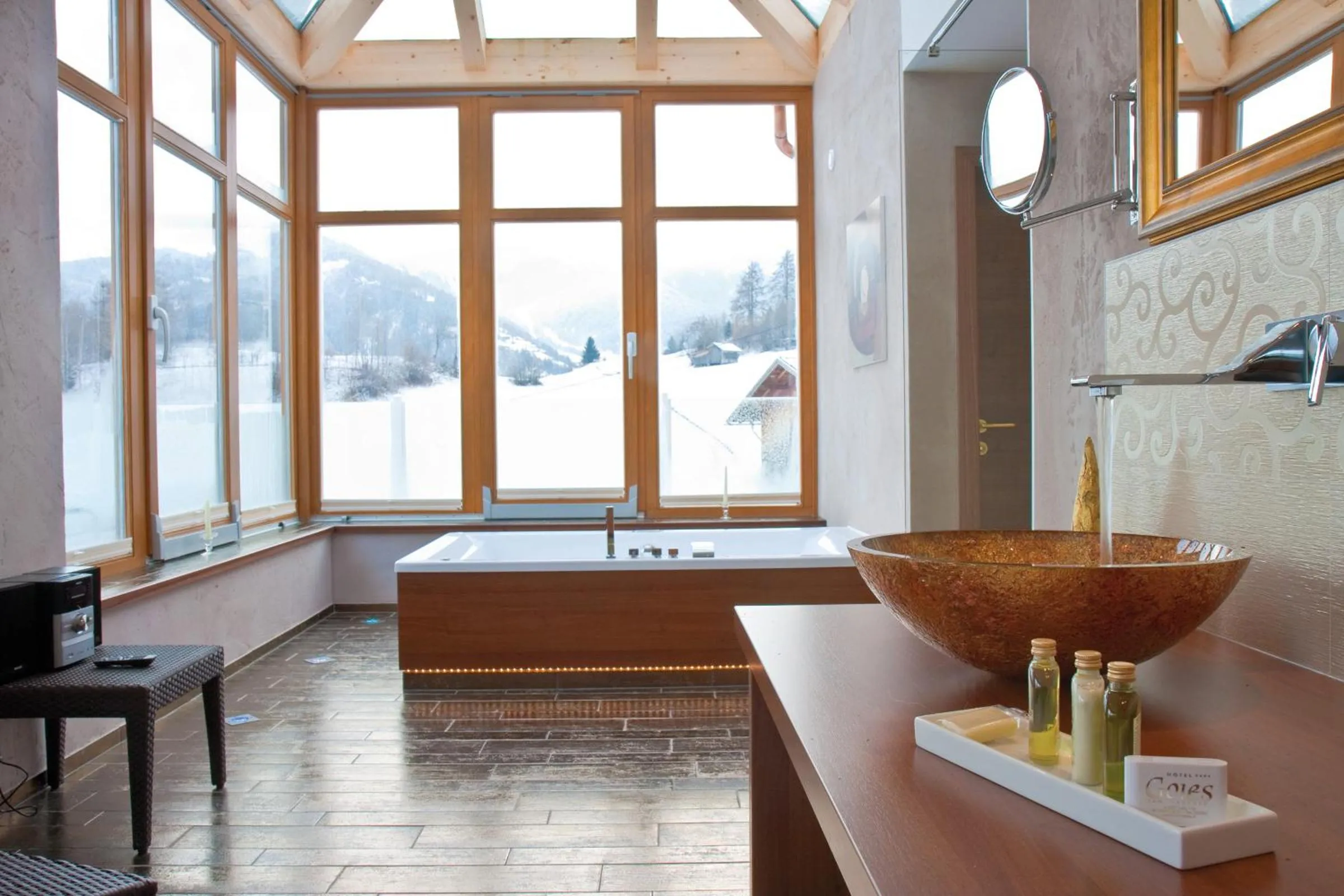 Bathroom in Alpine Resort Goies Superior