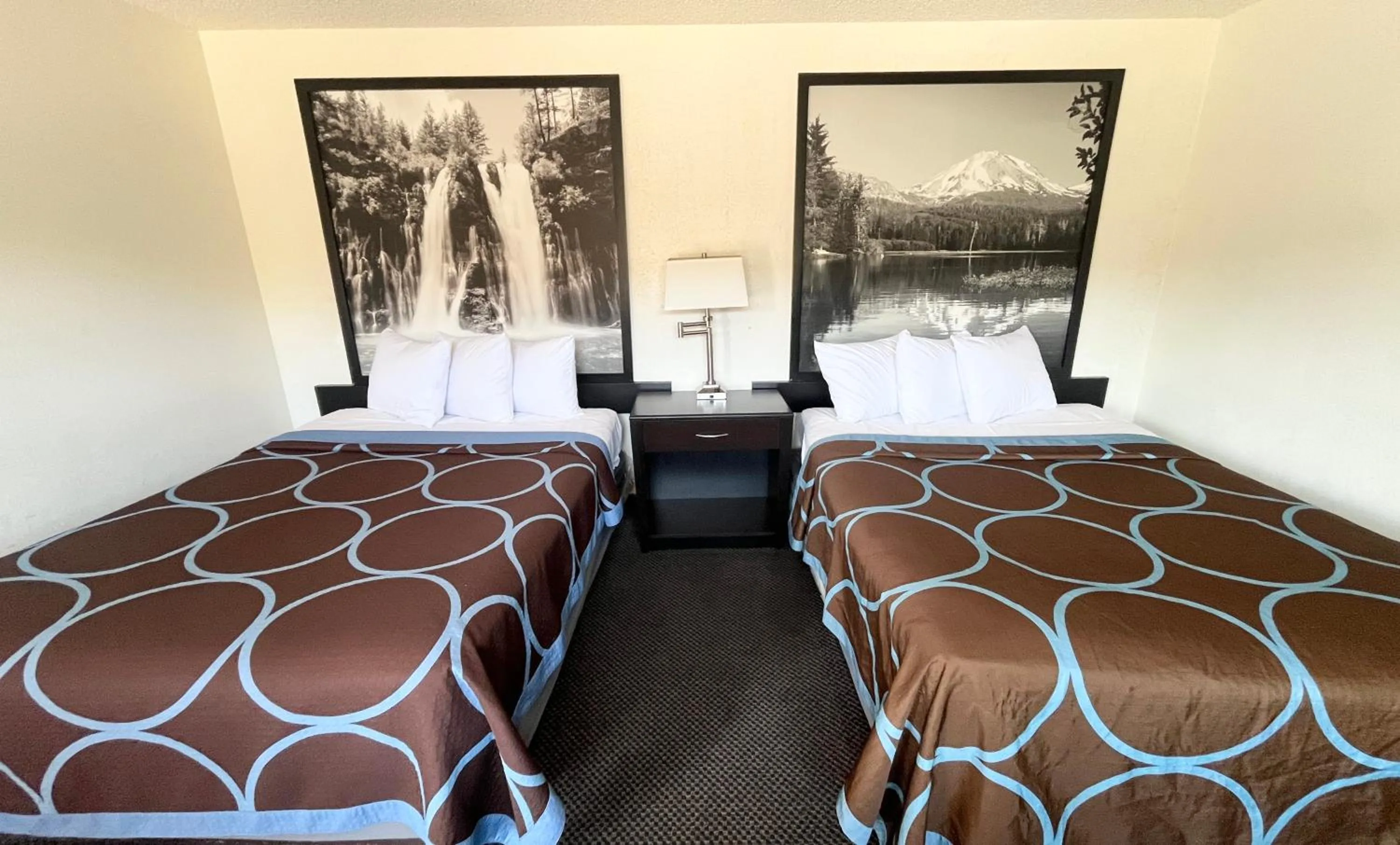 Bed in Super 8 by Wyndham Red Bluff