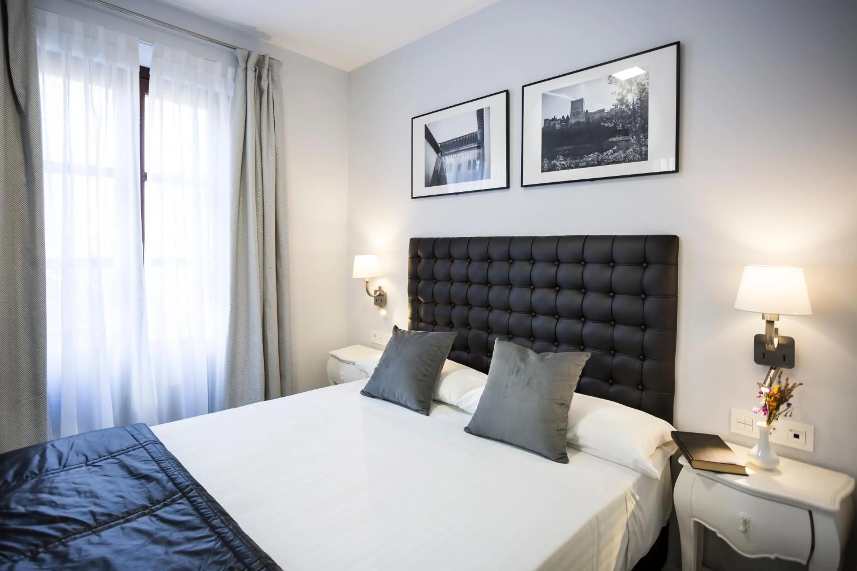 Bedroom, Bed in La Casa de la Trinidad Suites