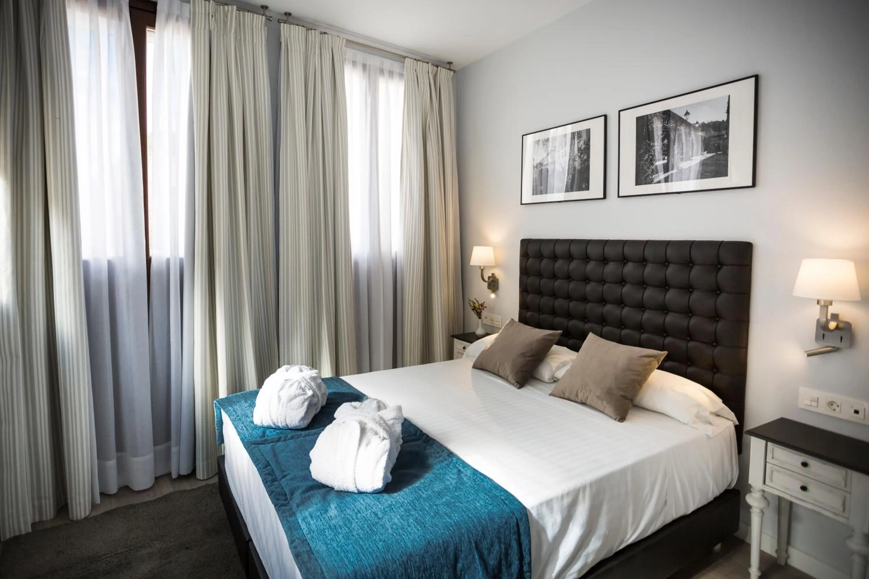 Bedroom, Bed in La Casa de la Trinidad Suites