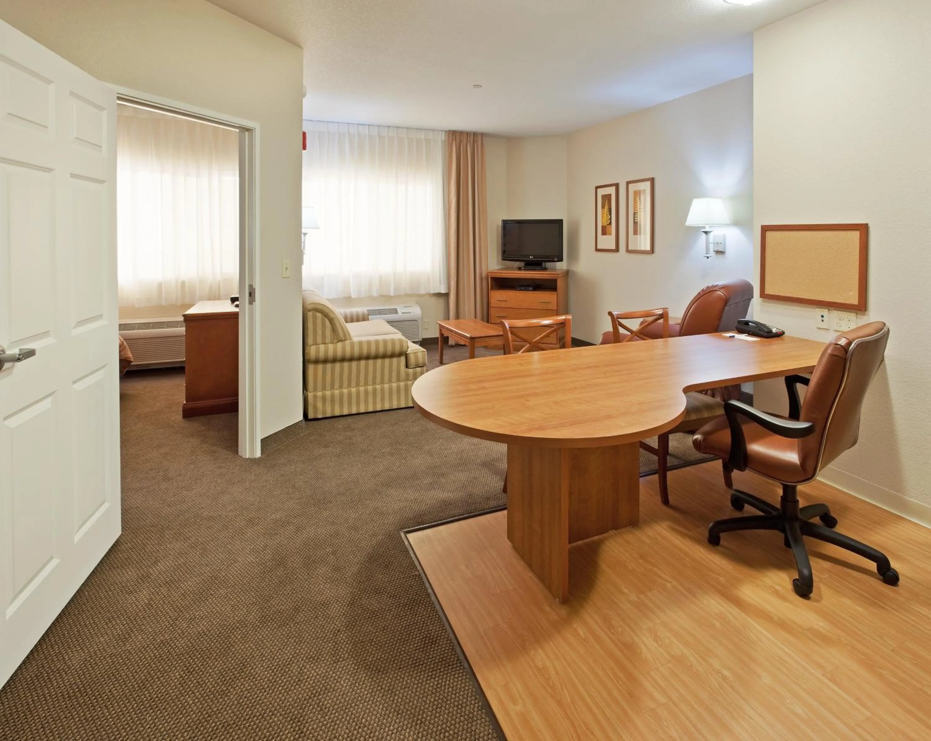 Photo of the whole room in Candlewood Suites Turlock by IHG