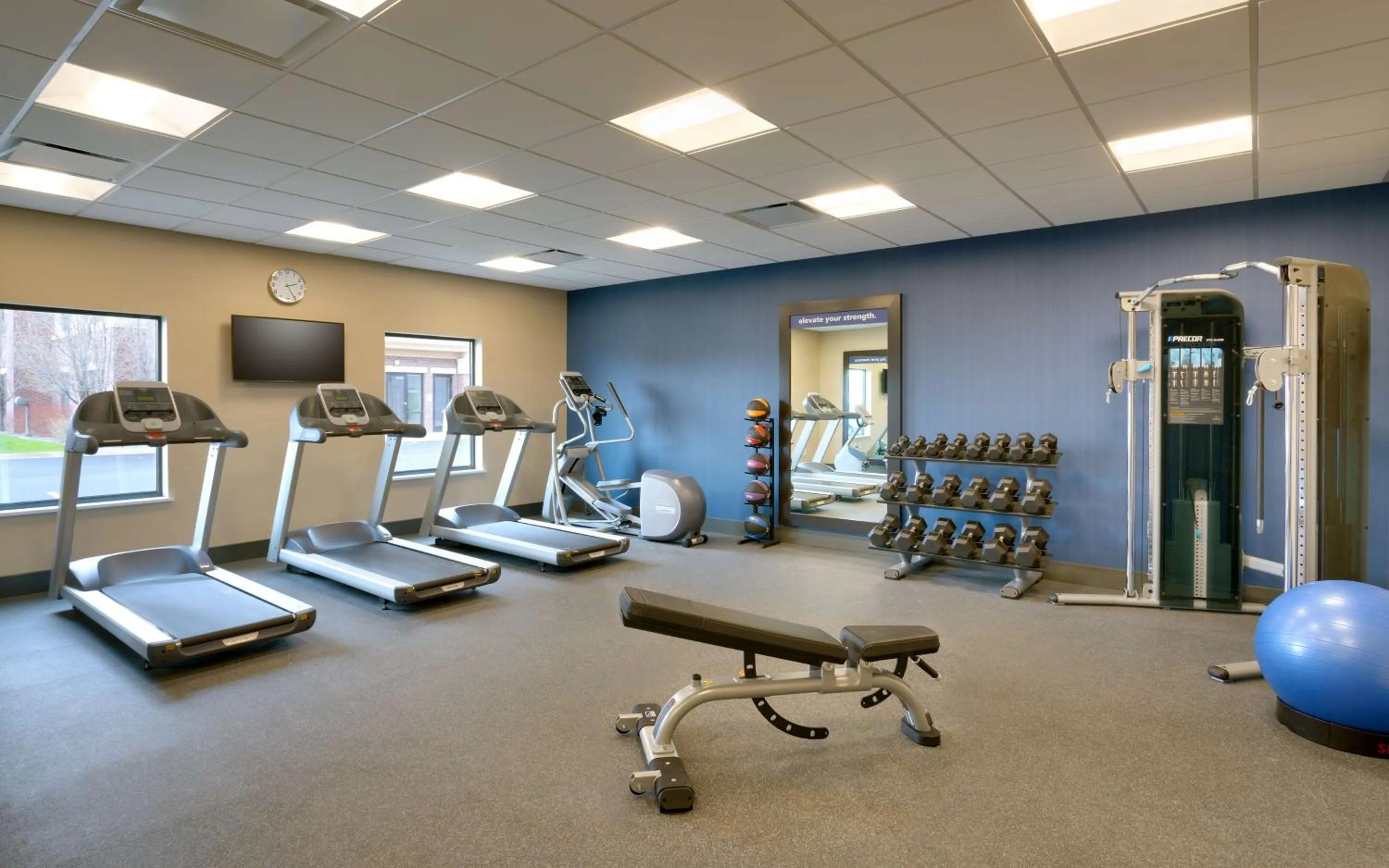 Fitness centre/facilities in Hampton Inn & Suites Rexburg