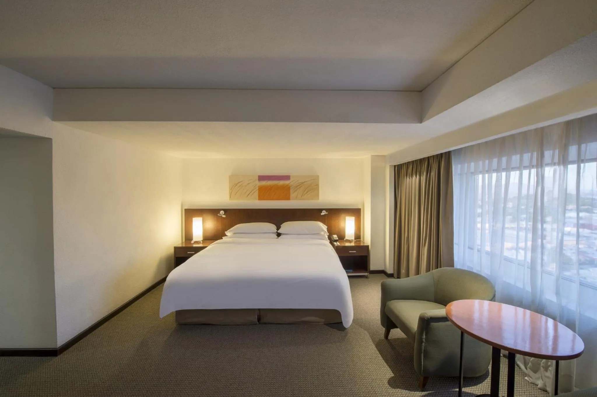 Photo of the whole room, Bed in Fiesta Americana Hermosillo