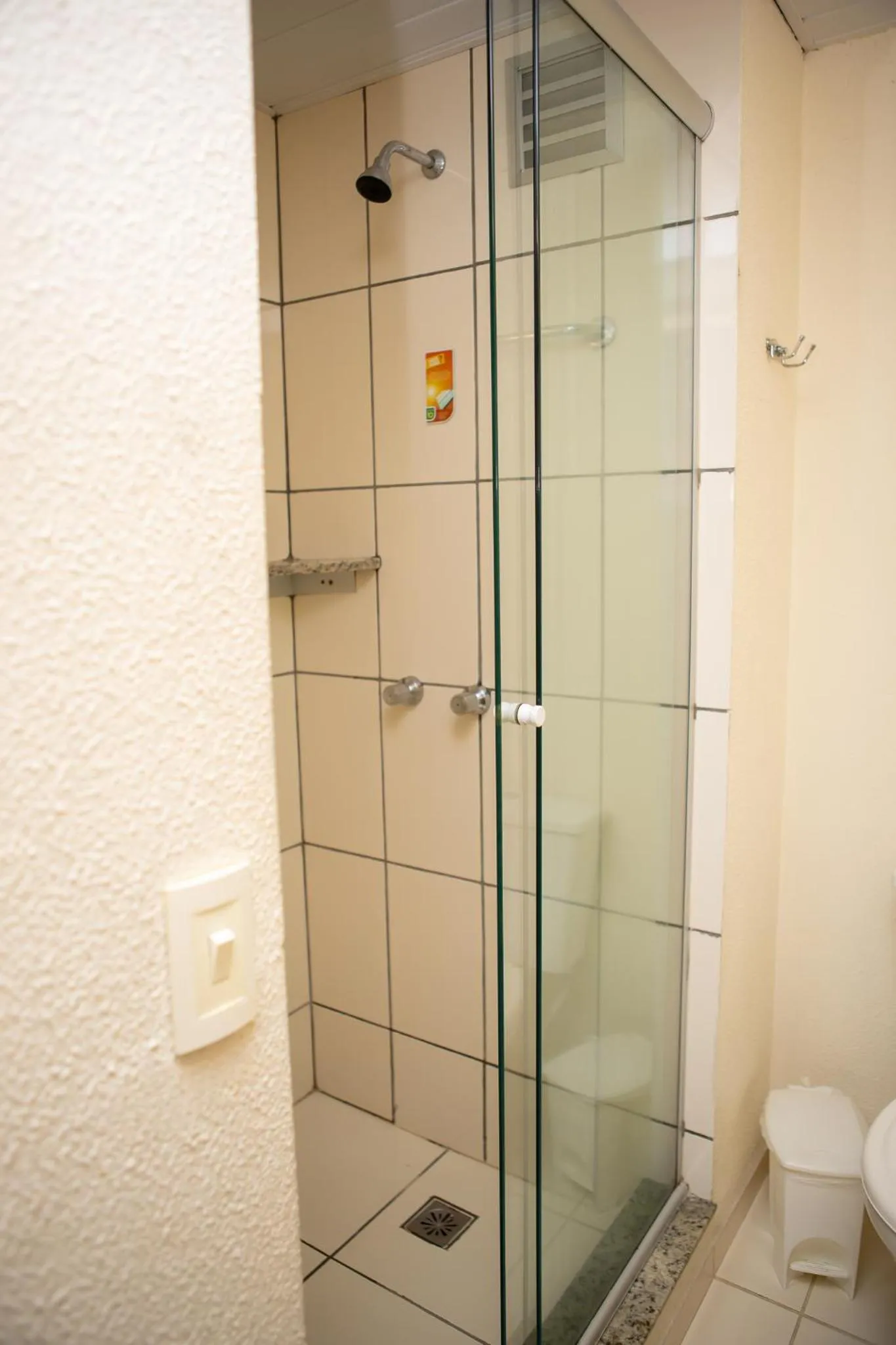 Bathroom in Hotel 10 Itajai/Navegantes