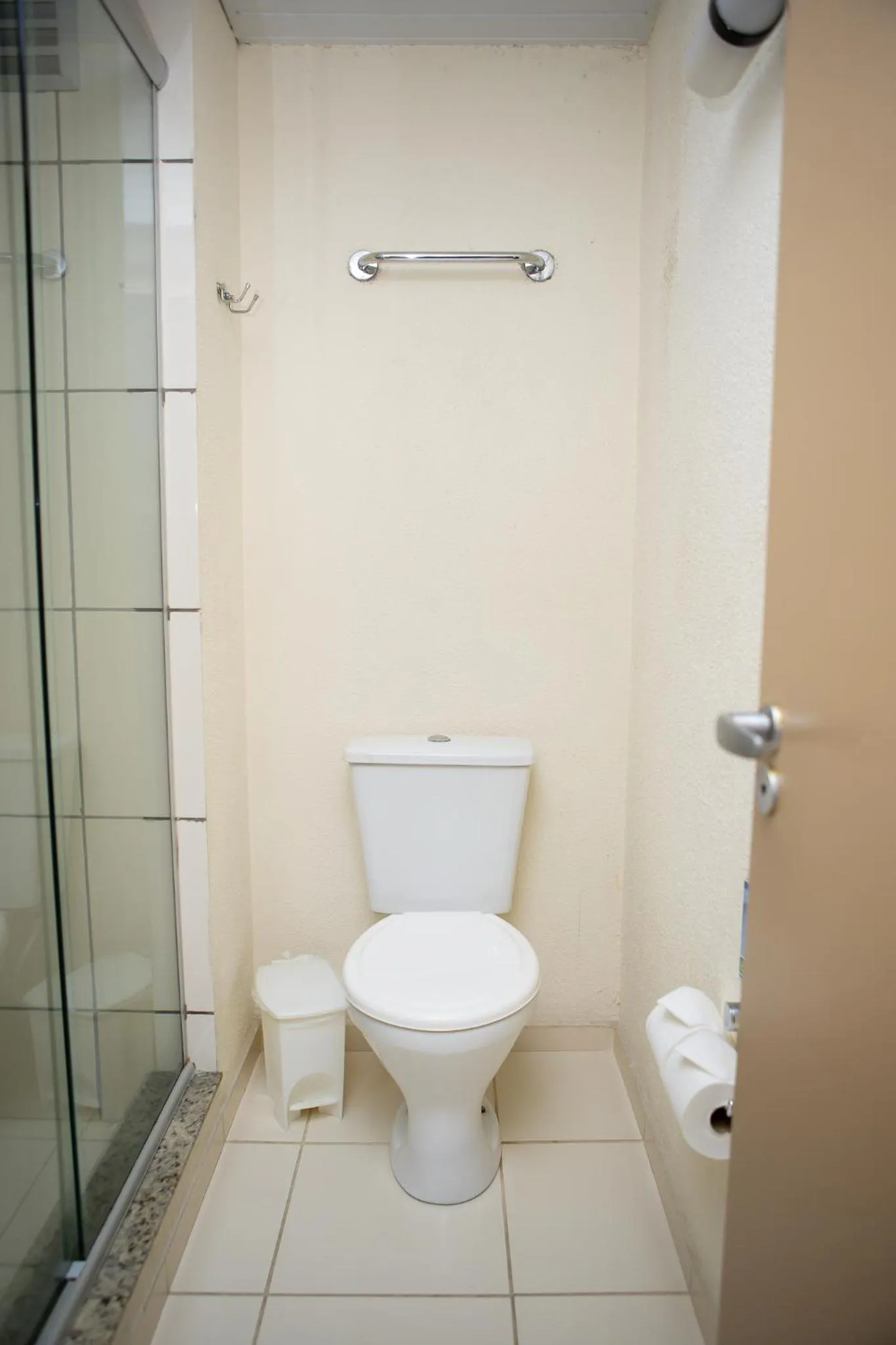 Bathroom in Hotel 10 Itajai/Navegantes