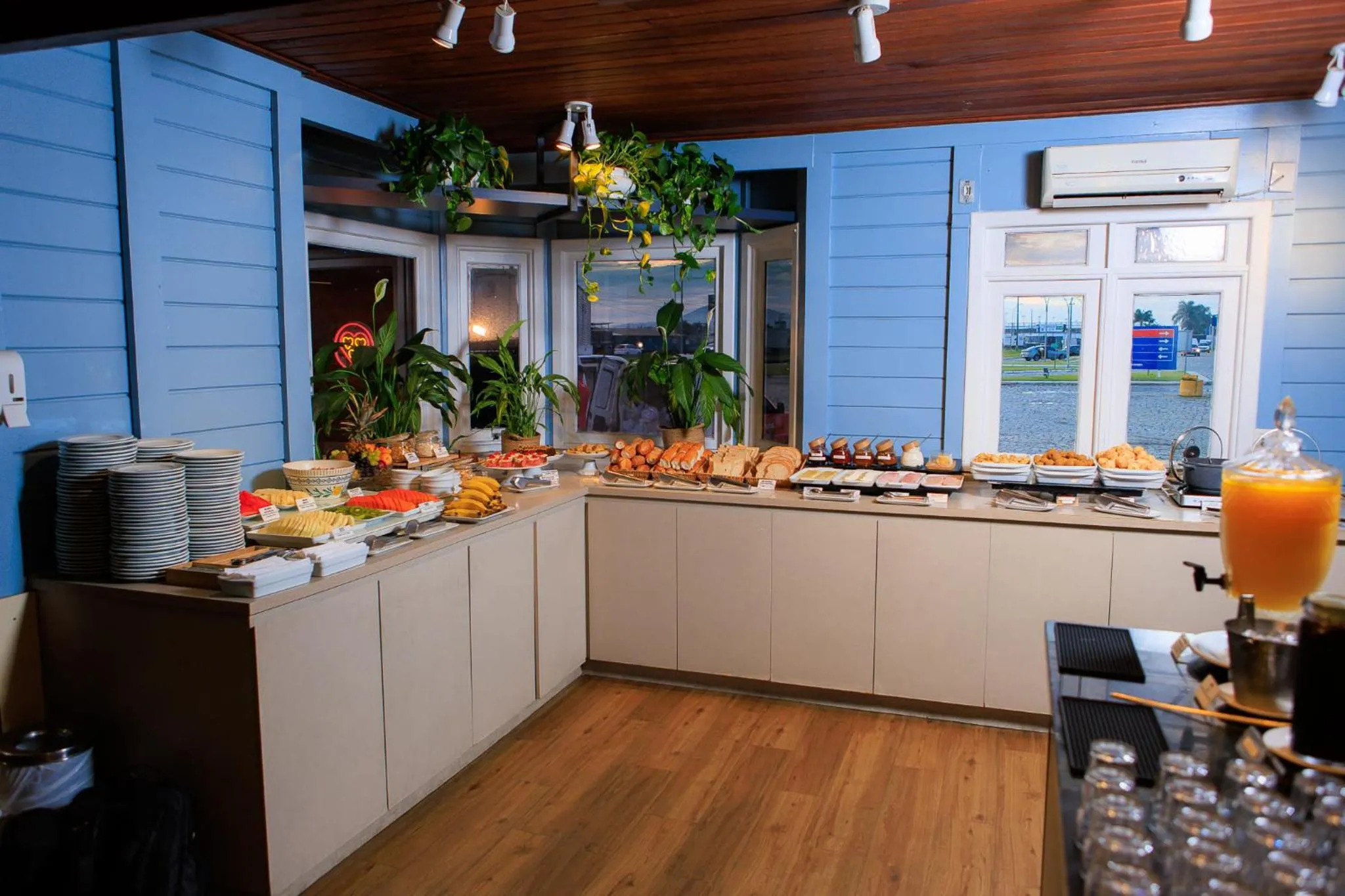 Food and drinks in Hotel 10 Itajai/Navegantes